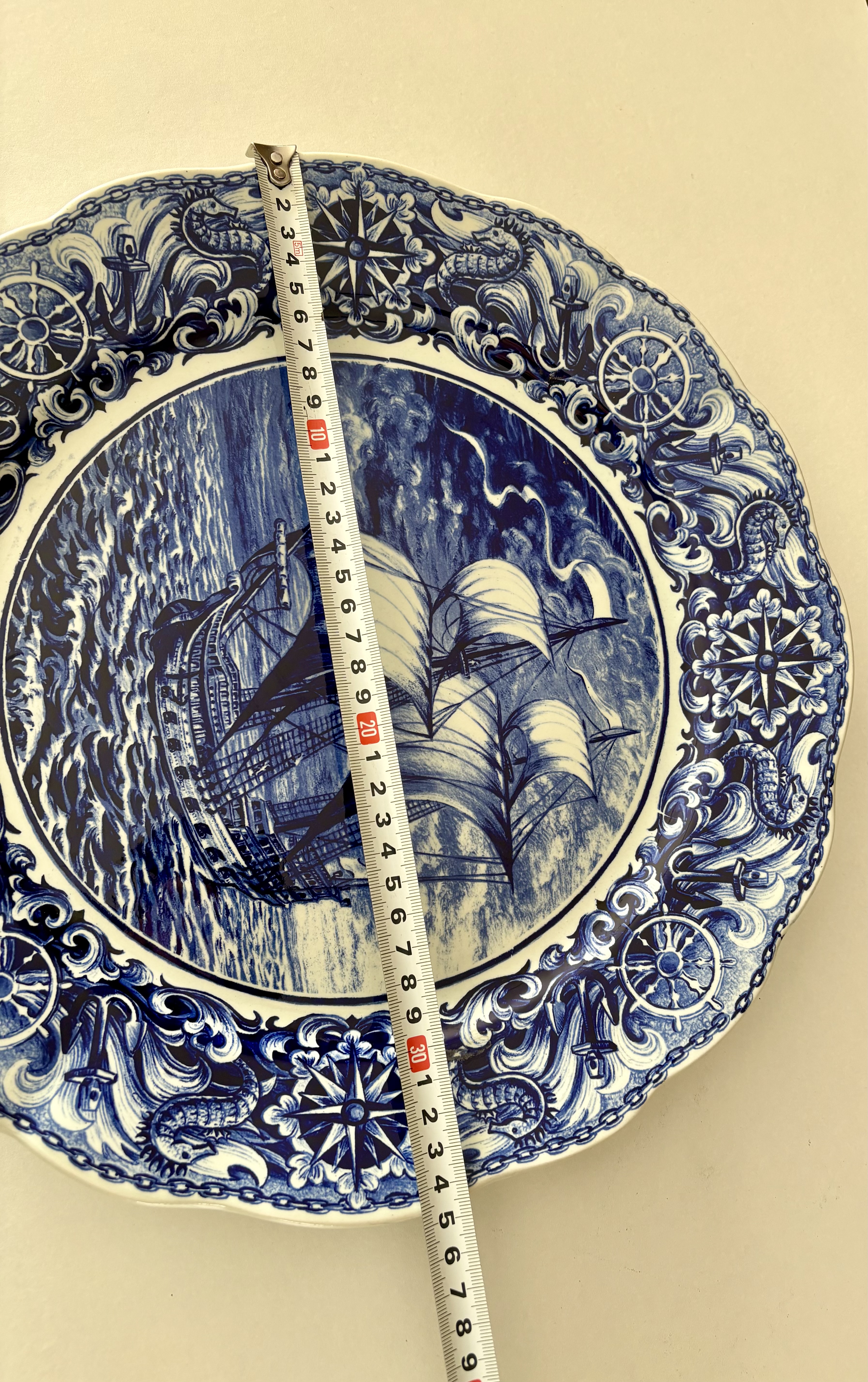 Royal Delft (Boch Freres) Bord – foto 6 – kavel bij GSD Auctions, Zoeterwoude