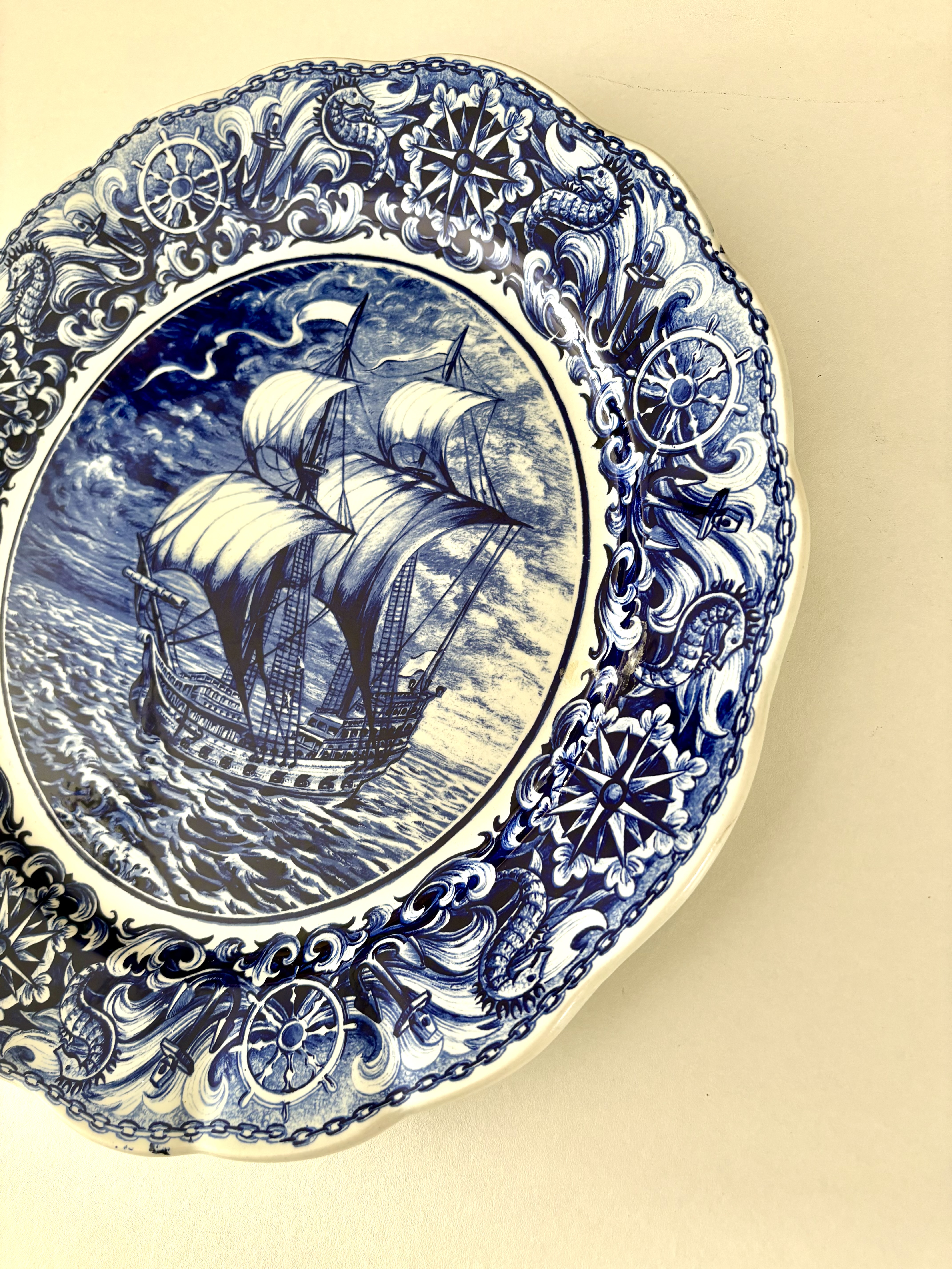 Royal Delft (Boch Freres) Bord – foto 4 – kavel bij GSD Auctions, Zoeterwoude