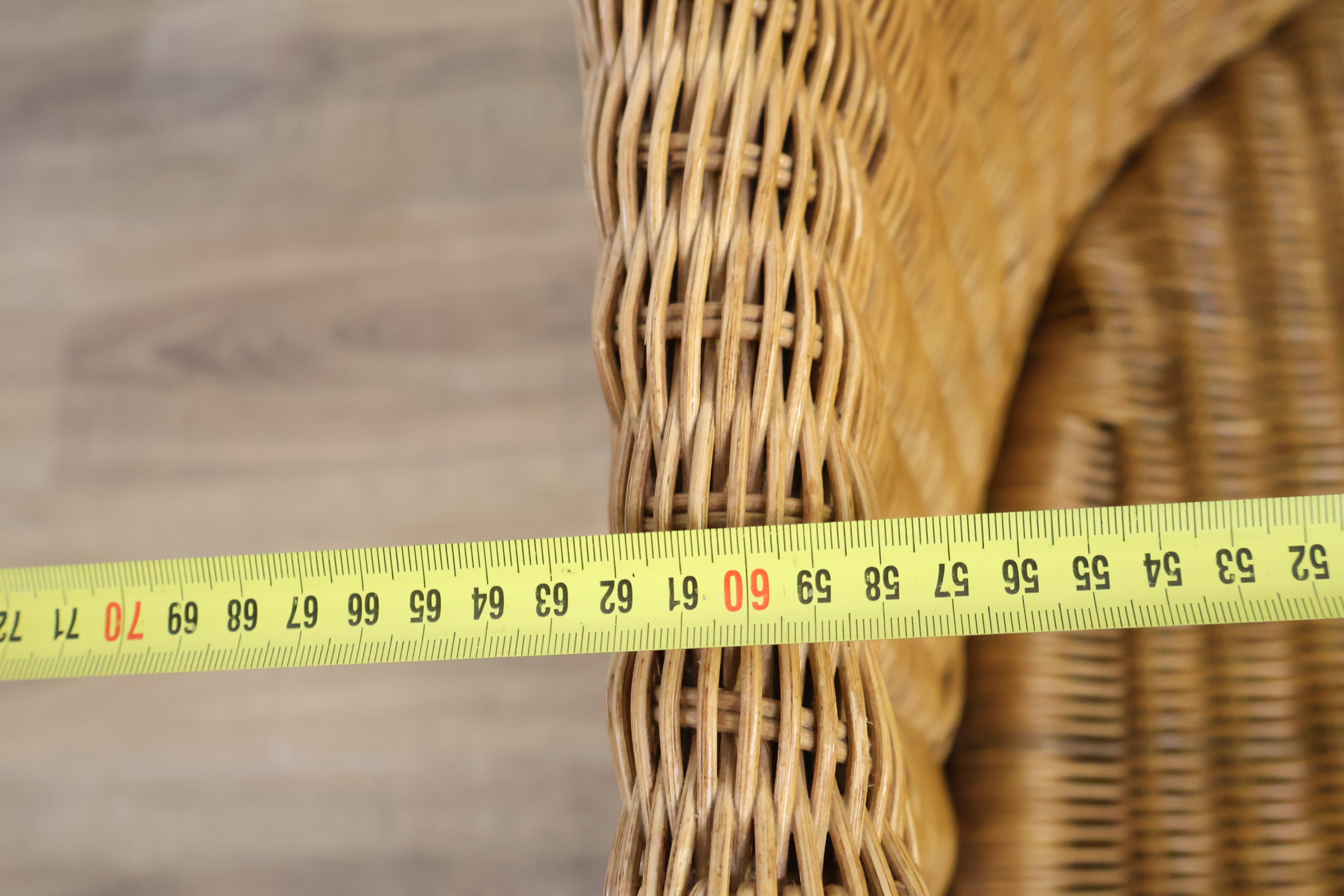 Rotan stoel met houten frame' – foto 14 – kavel bij GSD Auctions, Zoeterwoude