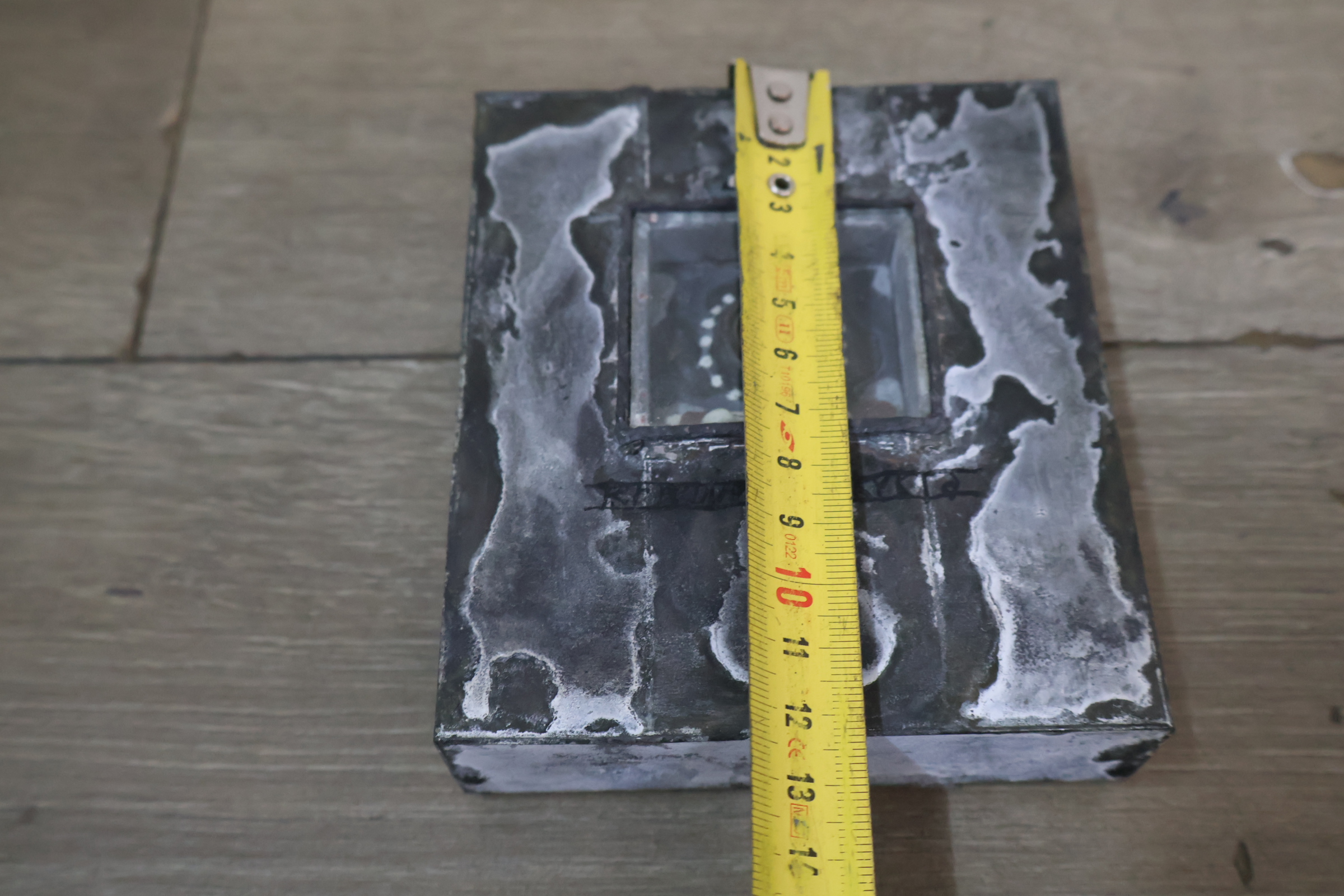 Decoratief object met oogmotief' – foto 15 – kavel bij GSD Auctions, Zoeterwoude