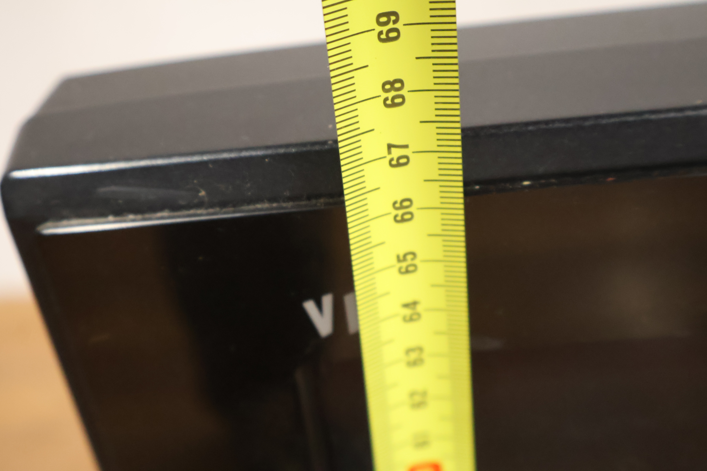 Panasonic 37'inch TV' – foto 19 – kavel bij GSD Auctions, Zoeterwoude