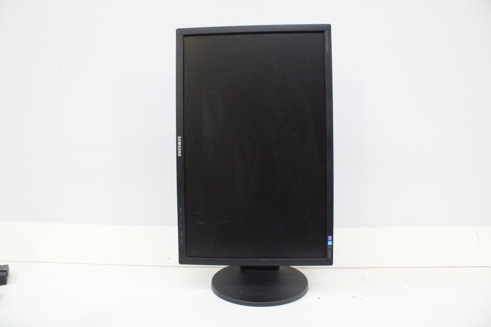 Samsung SyncMaster 2443BW computermonitor' – foto 14 – kavel bij GSD Auctions, Zoeterwoude