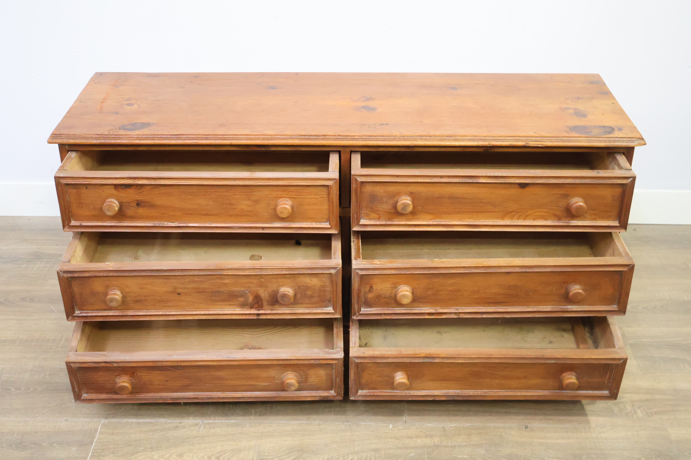 Houten ladekast met acht laden' – foto 12 – kavel bij GSD Auctions, Zoeterwoude
