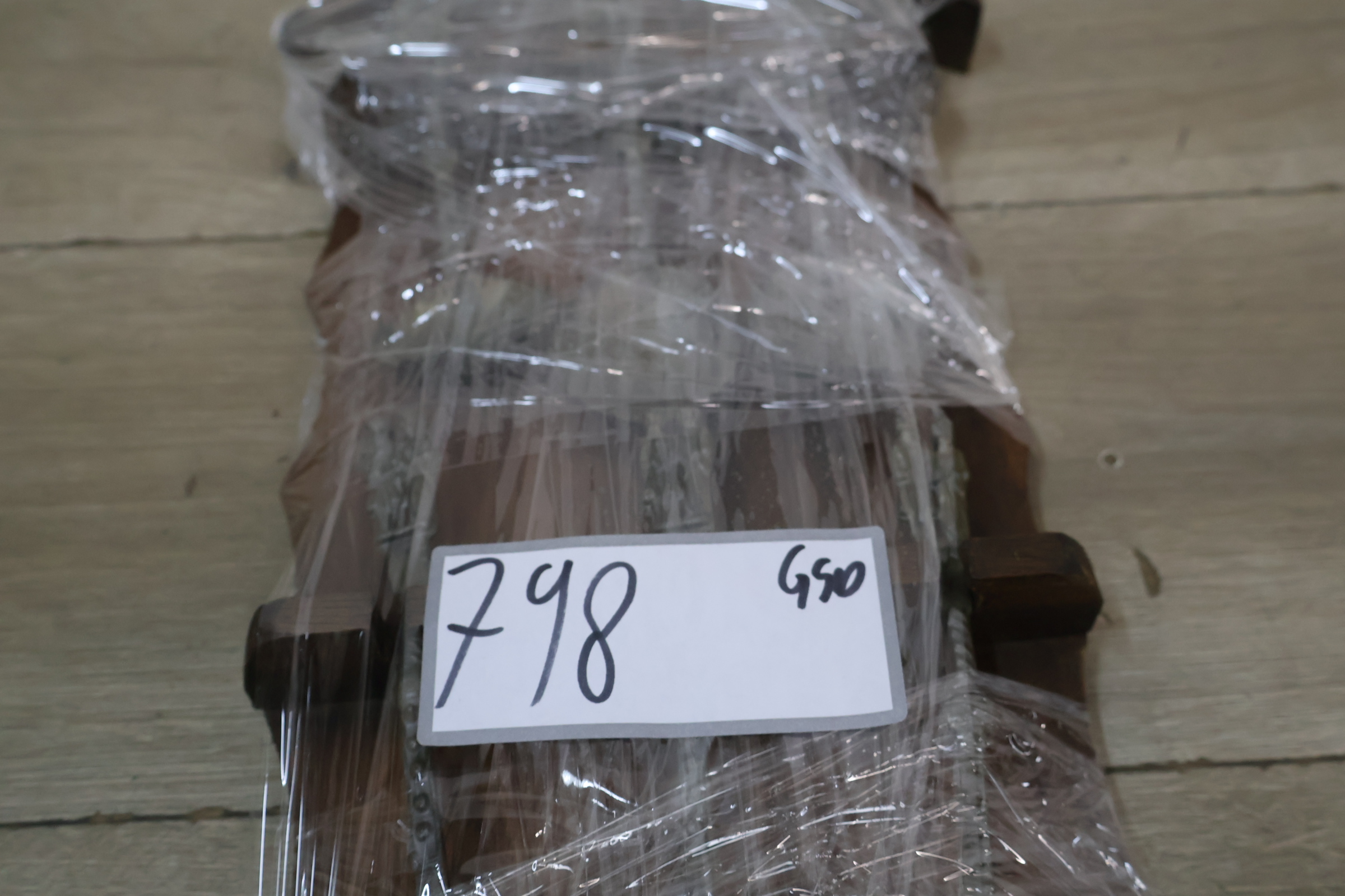Antieke wandhouder met 6 tinnen lepels' – foto 18 – kavel bij GSD Auctions, Zoeterwoude