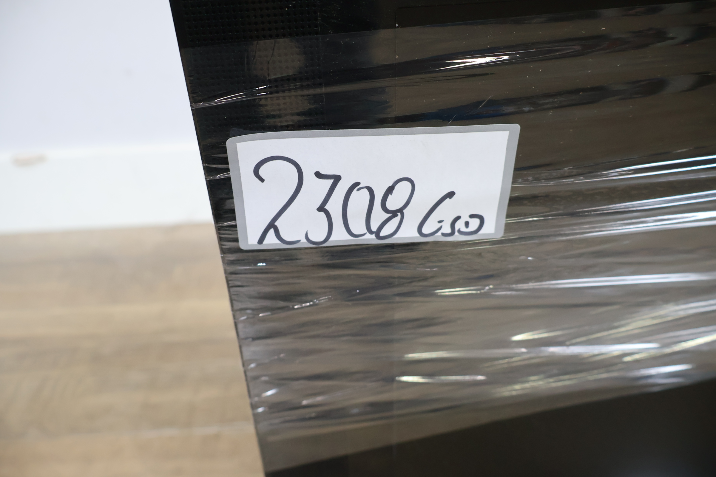 Samsung LCD TV 22'inch' – foto 19 – kavel bij GSD Auctions, Zoeterwoude