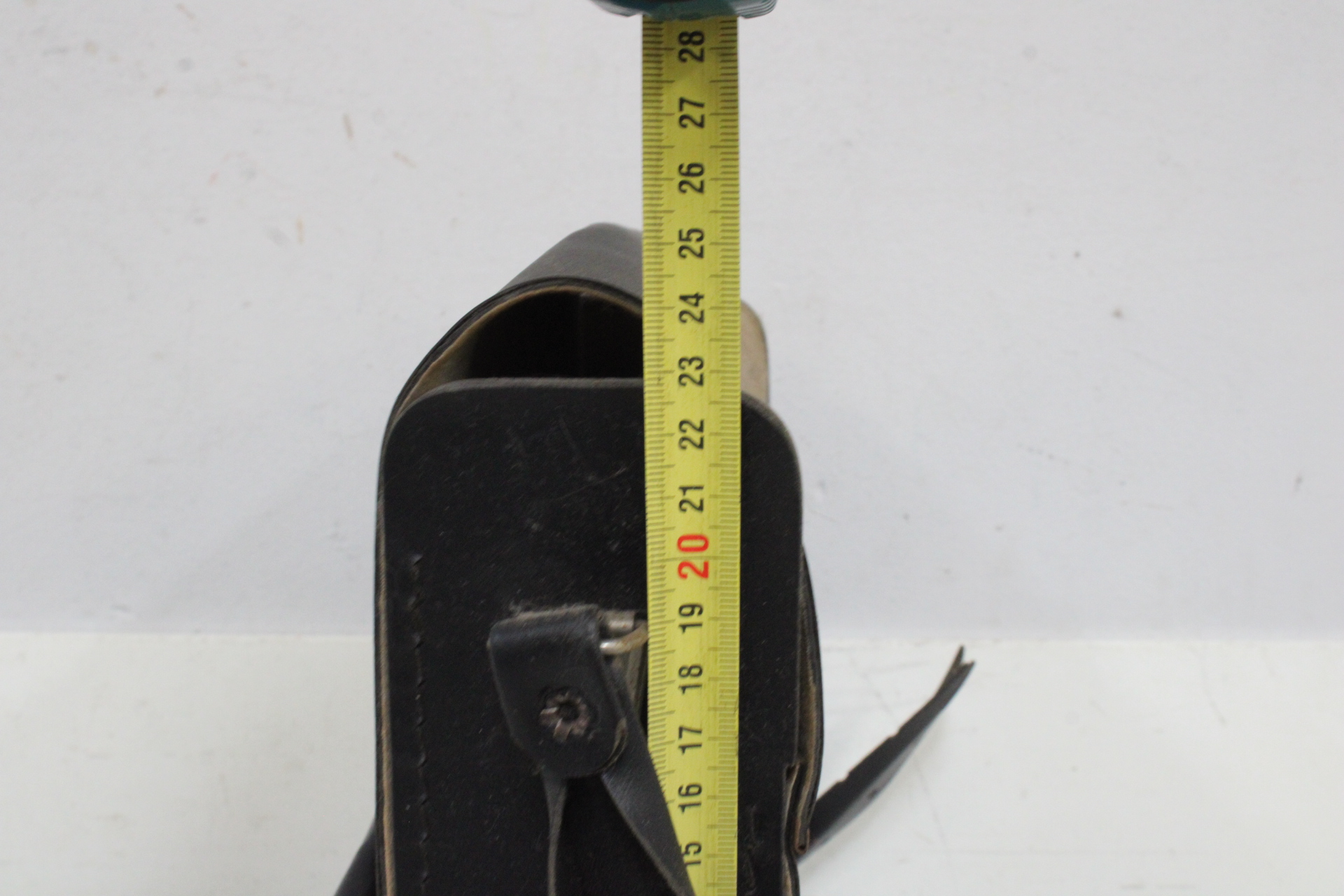 Vintage filmcamera Brenner Super 1000' – foto 12 – kavel bij GSD Auctions, Zoeterwoude