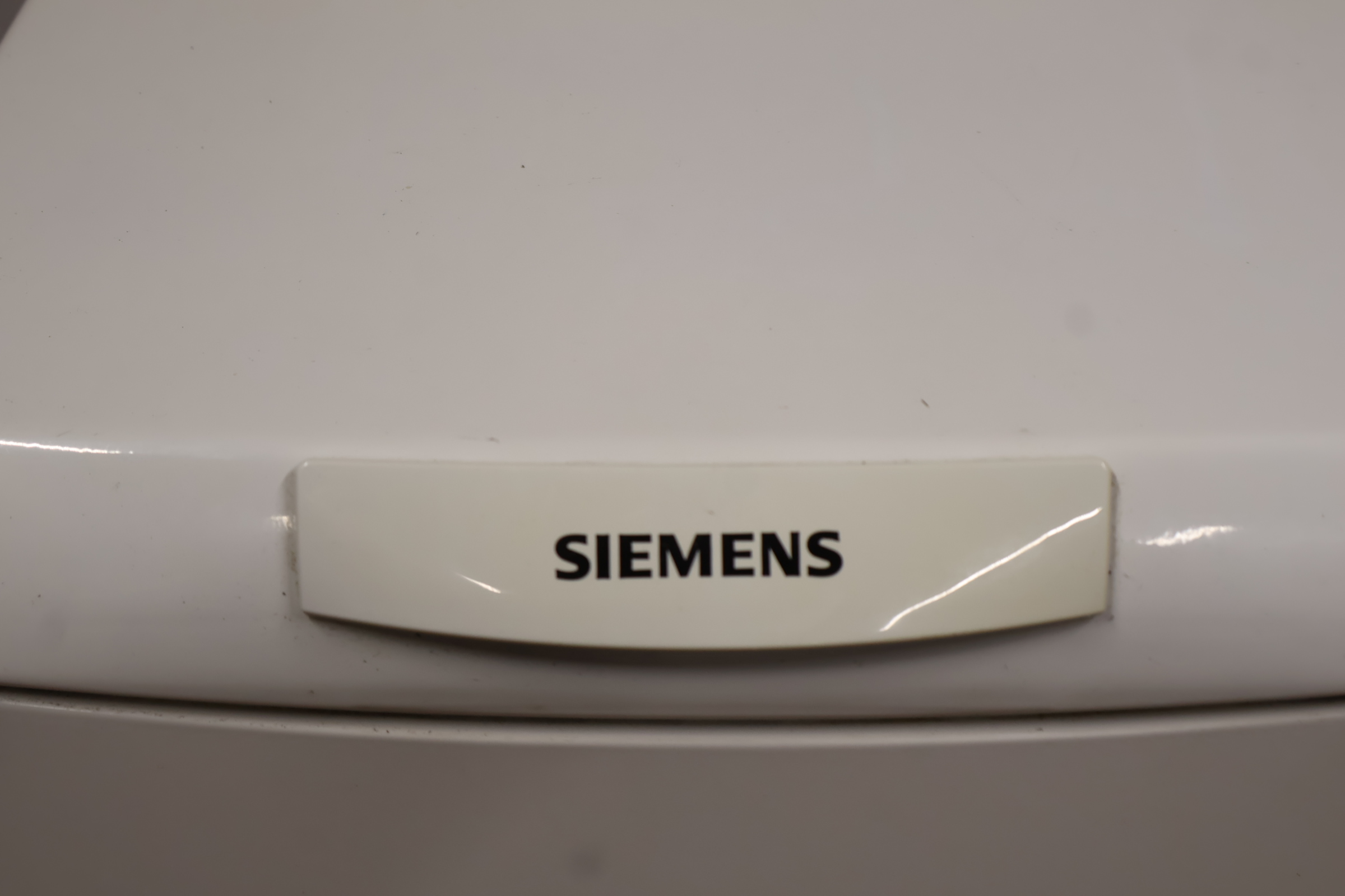 Siemens bovenlader wasmachine – foto 18 – kavel bij GSD Auctions, Zoeterwoude