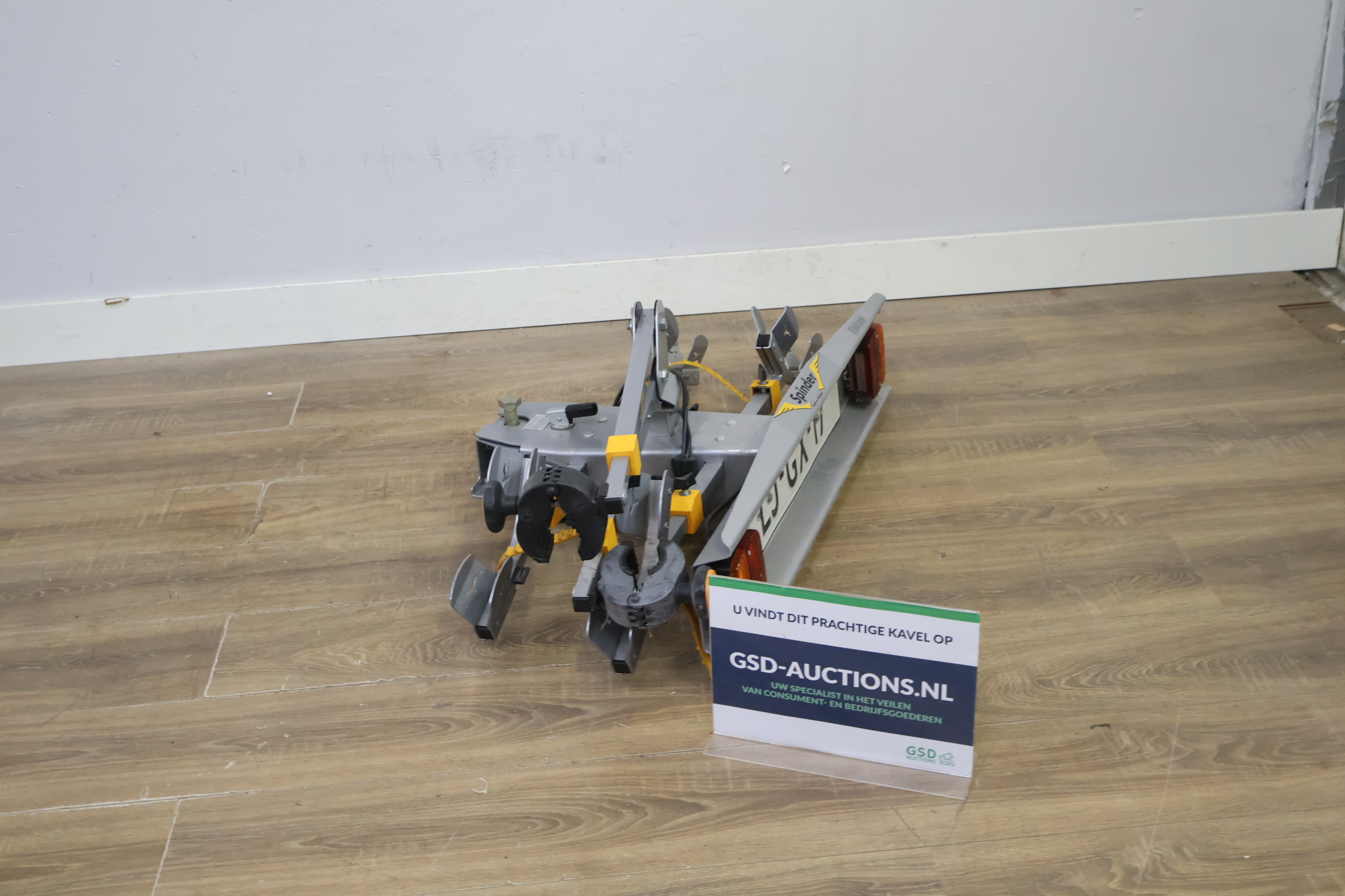 Spinder Falcon fietsendrager – foto 2 – kavel bij GSD Auctions, Zoeterwoude