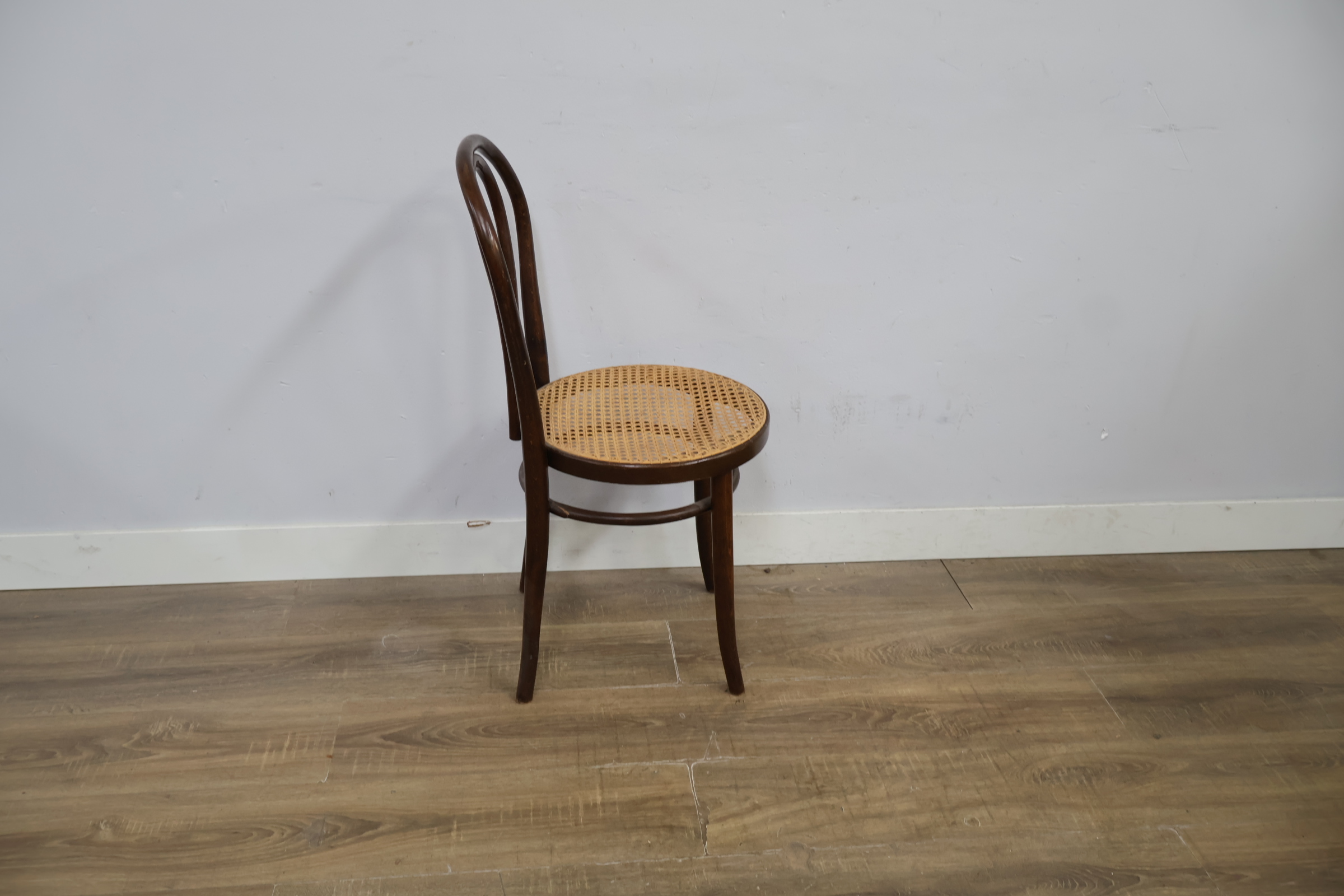 Antieke Thonet Stoel – foto 3 – kavel bij GSD Auctions, Zoeterwoude