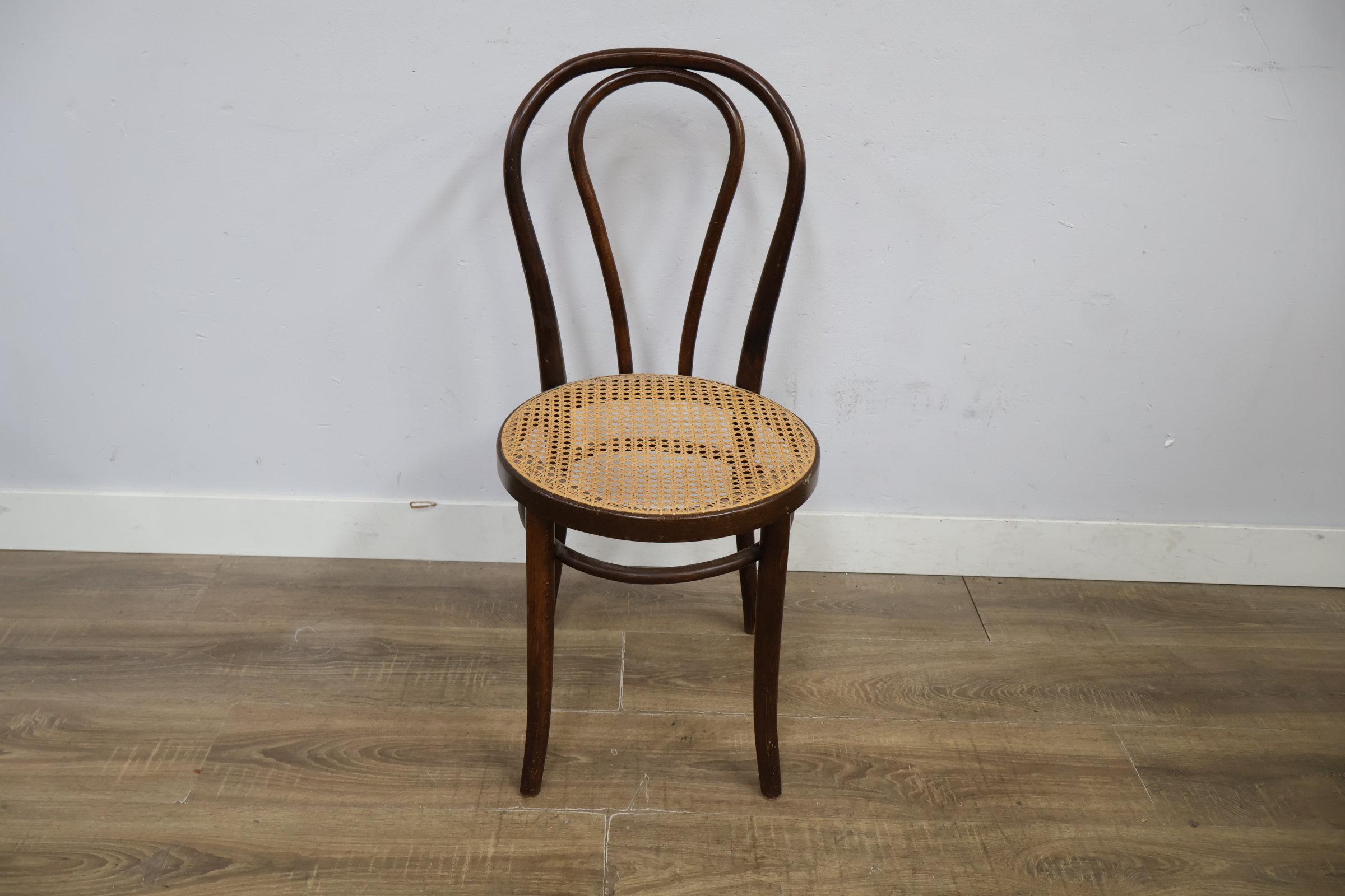 Antieke Thonet Stoel – foto 12 – kavel bij GSD Auctions, Zoeterwoude
