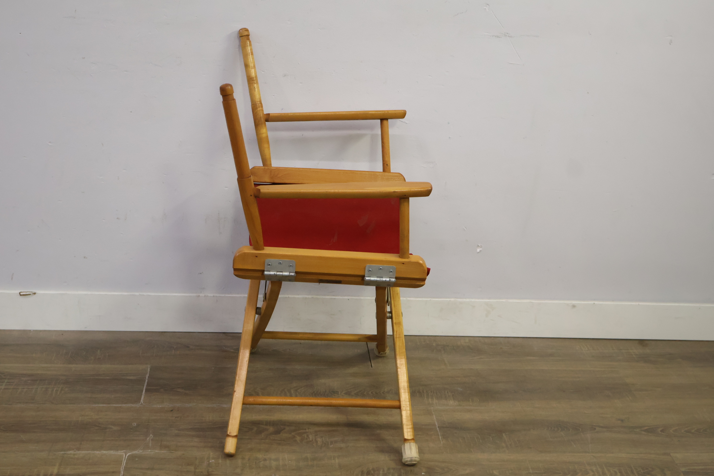Vintage inklapbare regisseursstoel – foto 3 – kavel bij GSD Auctions, Zoeterwoude