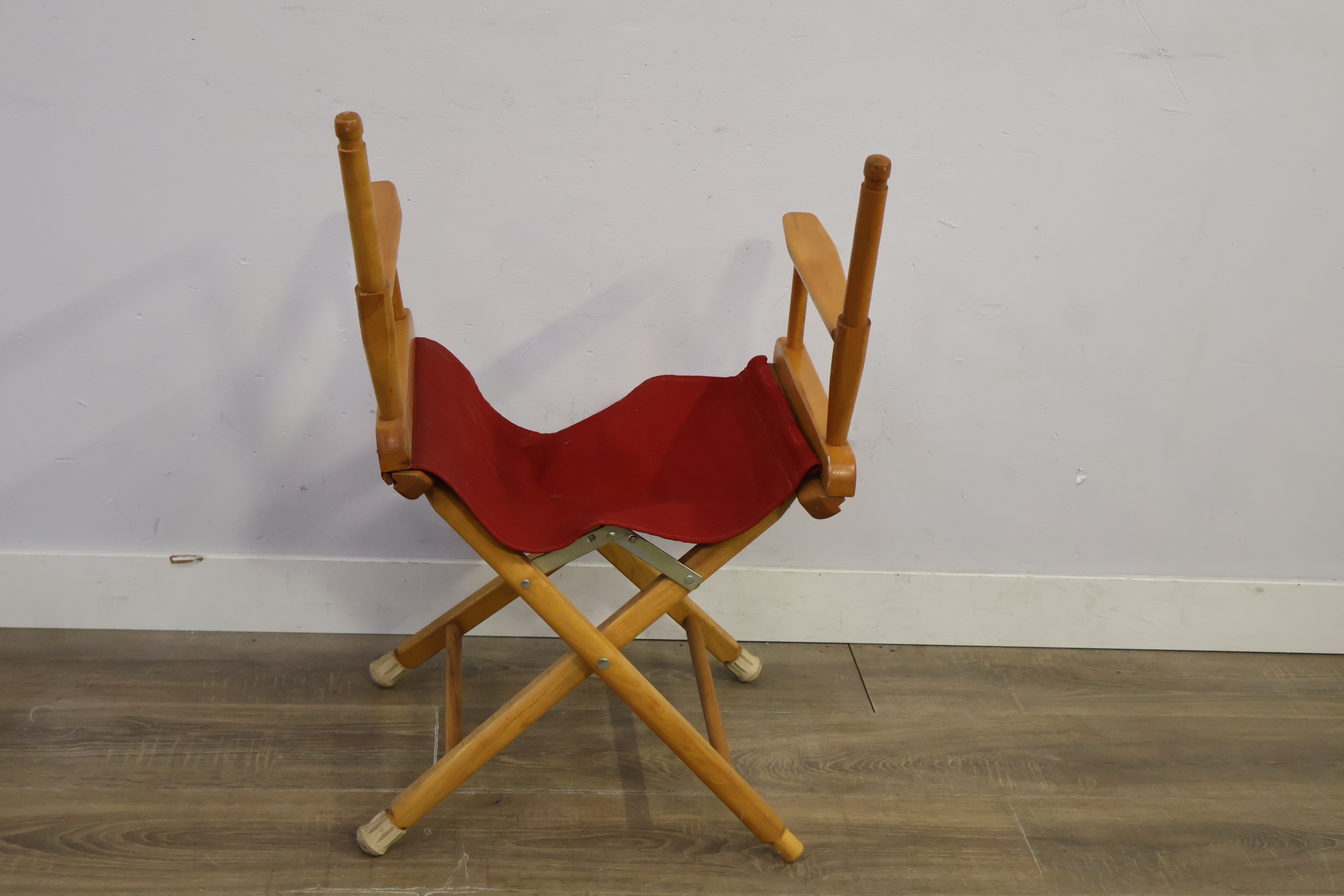 Vintage inklapbare regisseursstoel – foto 5 – kavel bij GSD Auctions, Zoeterwoude