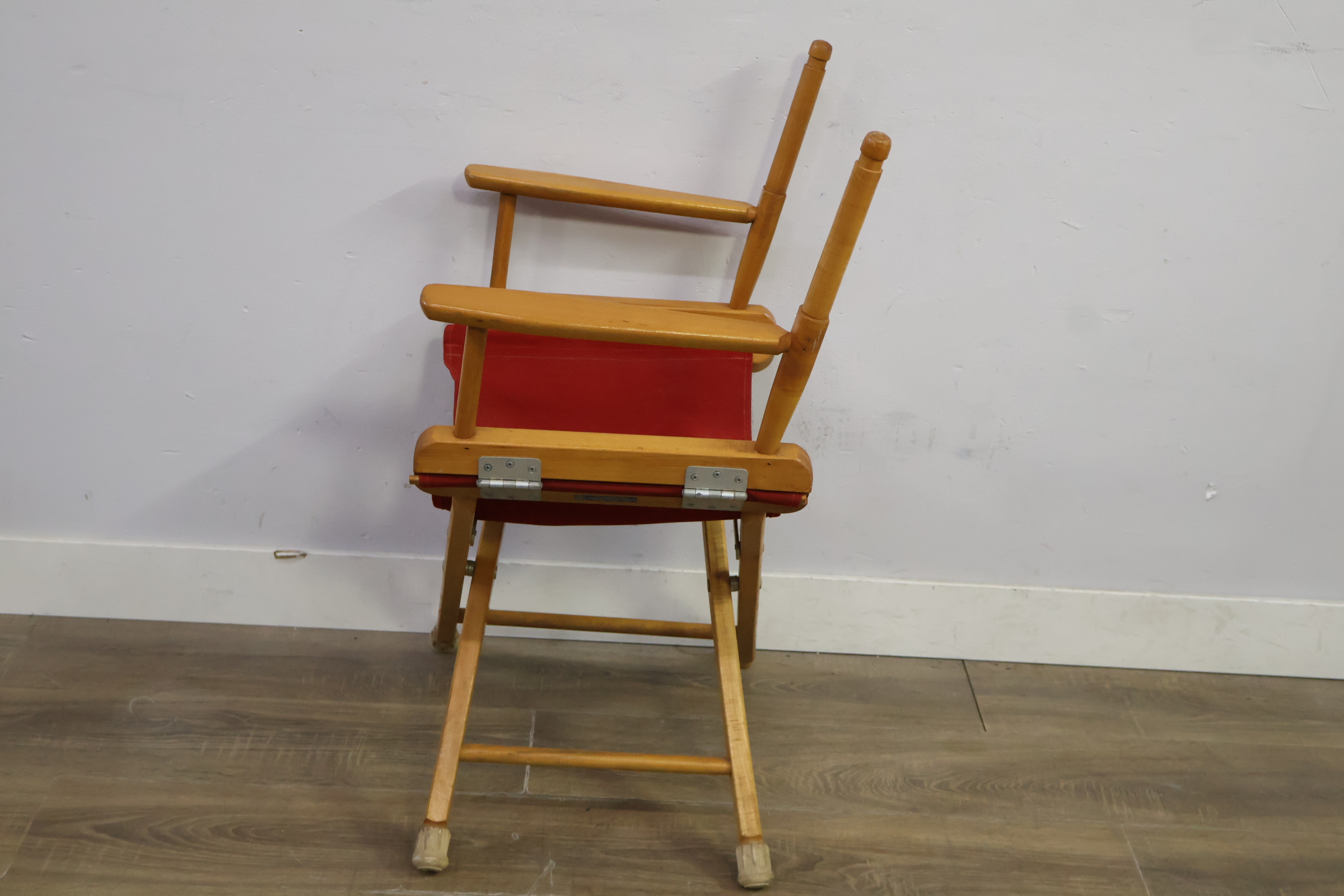 Vintage inklapbare regisseursstoel – foto 8 – kavel bij GSD Auctions, Zoeterwoude