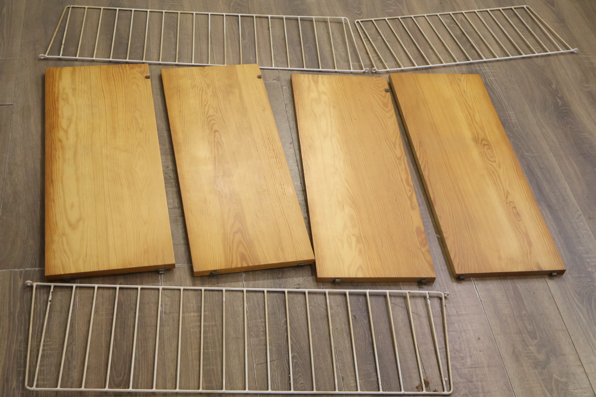 Nisse String Boekenplank - Jaren '50 - Sweden – foto 3 – kavel bij GSD Auctions, Zoeterwoude