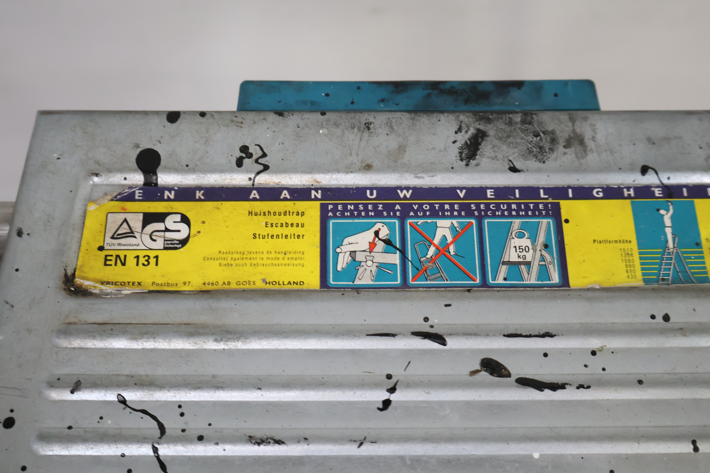 Aluminium huishoudtrap met 5 treden – foto 13 – kavel bij GSD Auctions, Zoeterwoude