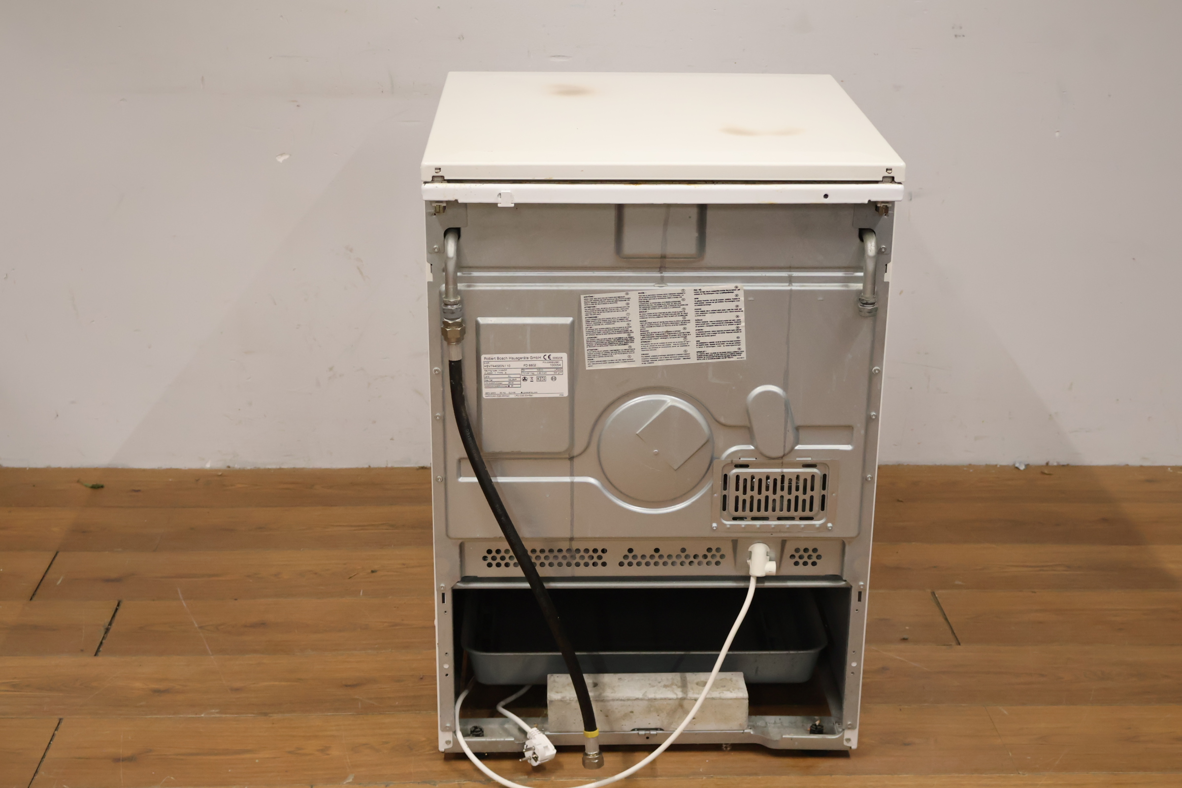 Bosch gasfornuis met oven – foto 5 – kavel bij GSD Auctions, Zoeterwoude