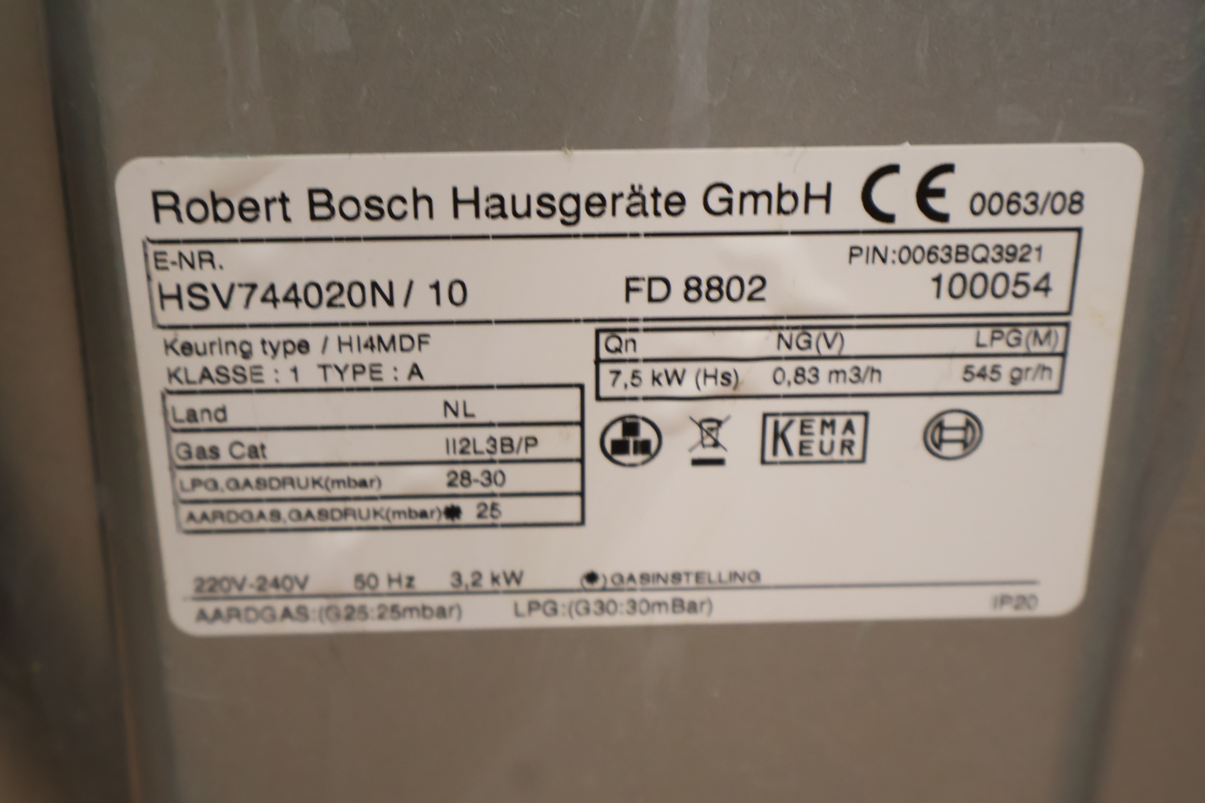 Bosch gasfornuis met oven – foto 7 – kavel bij GSD Auctions, Zoeterwoude