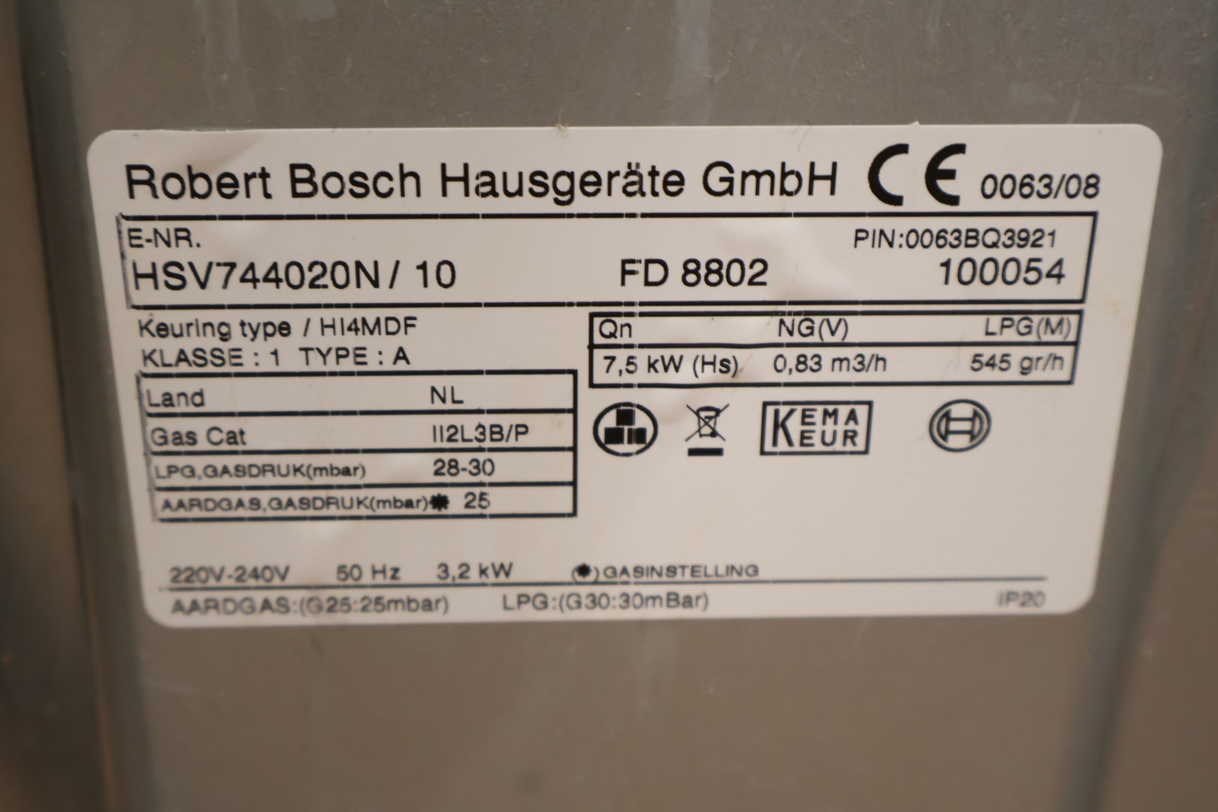 Bosch gasfornuis met oven – foto 8 – kavel bij GSD Auctions, Zoeterwoude