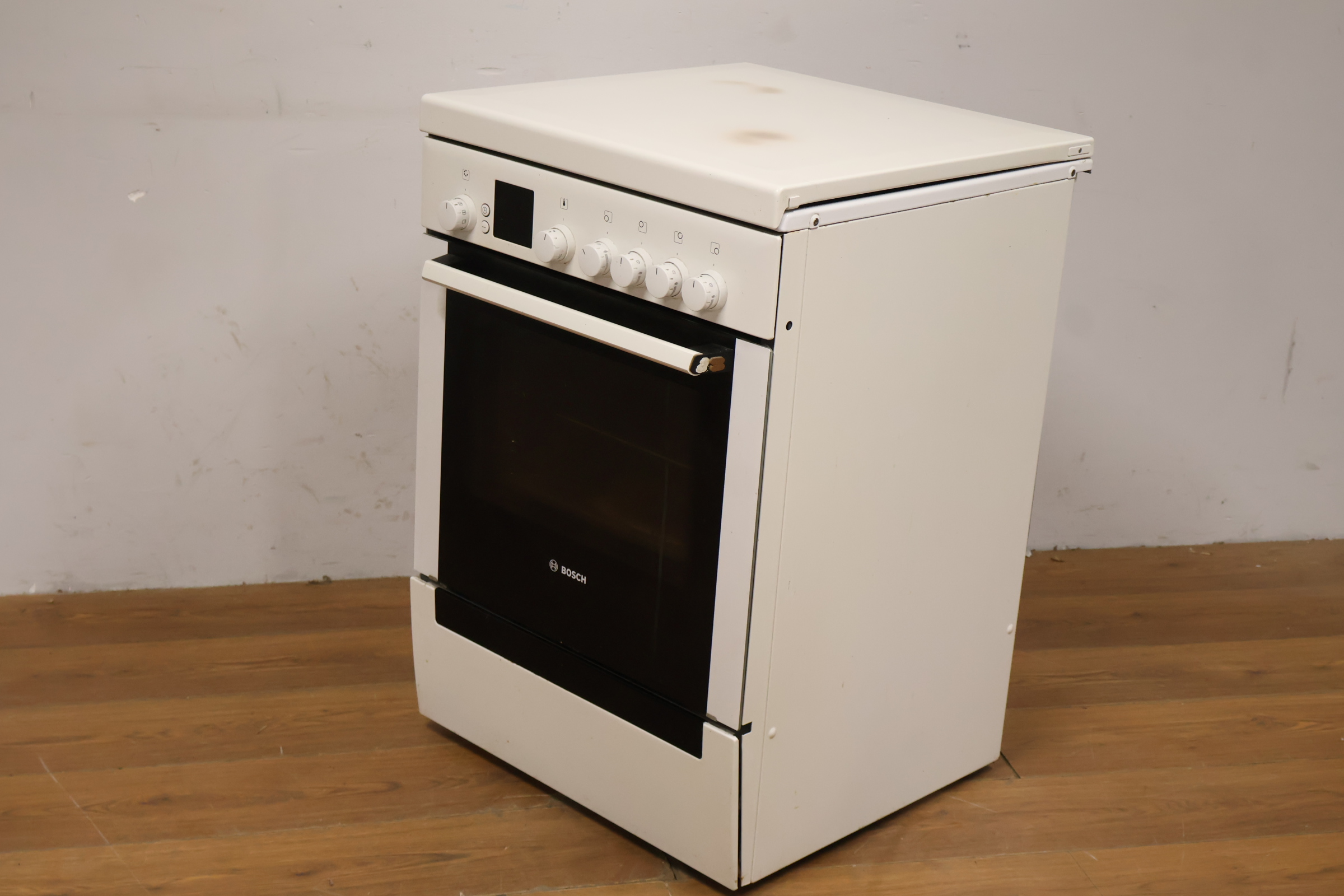 Bosch gasfornuis met oven – foto 12 – kavel bij GSD Auctions, Zoeterwoude