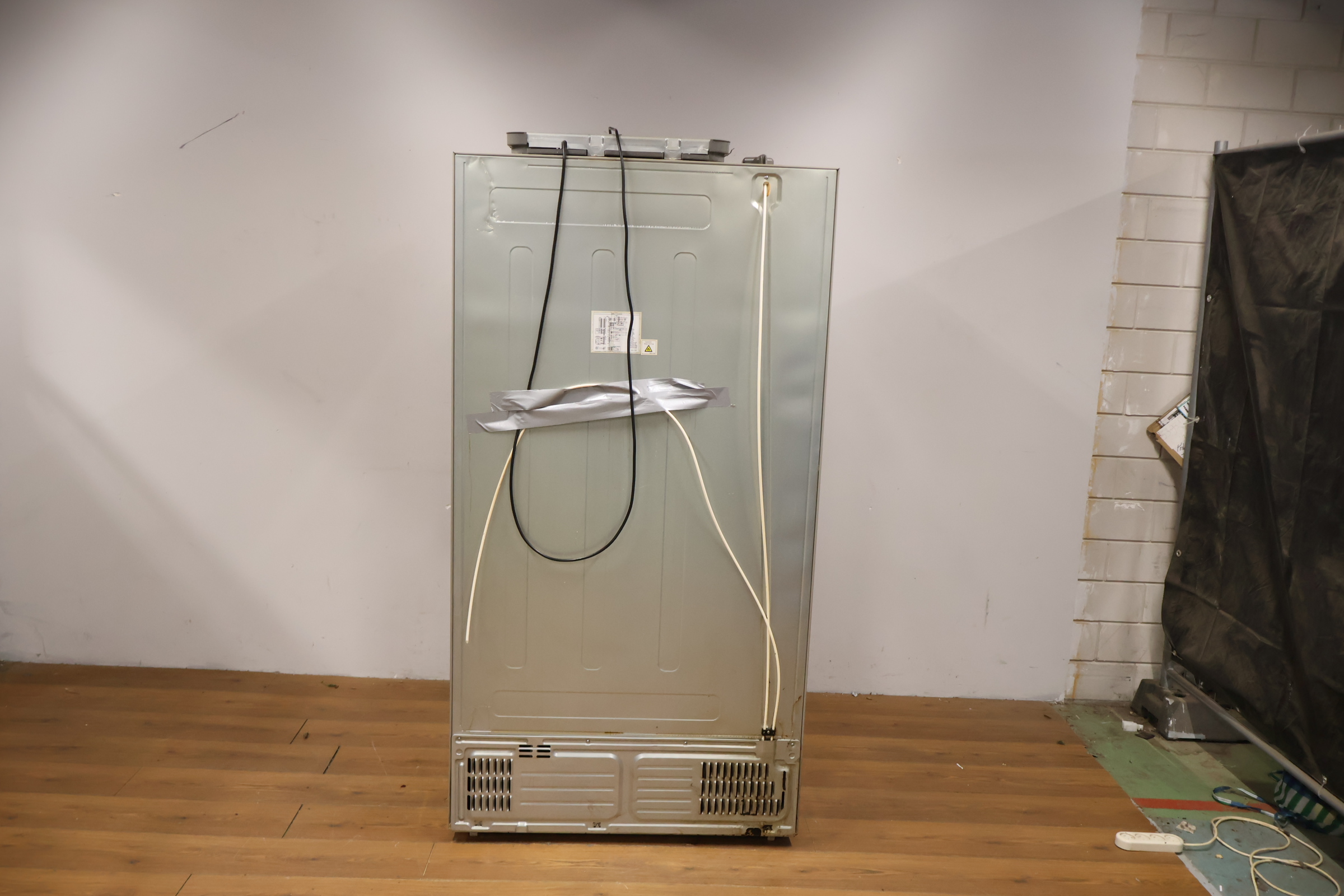 Samsung Amerikaanse koelkast met ijs- en waterdispenser – foto 5 – kavel bij GSD Auctions, Zoeterwoude