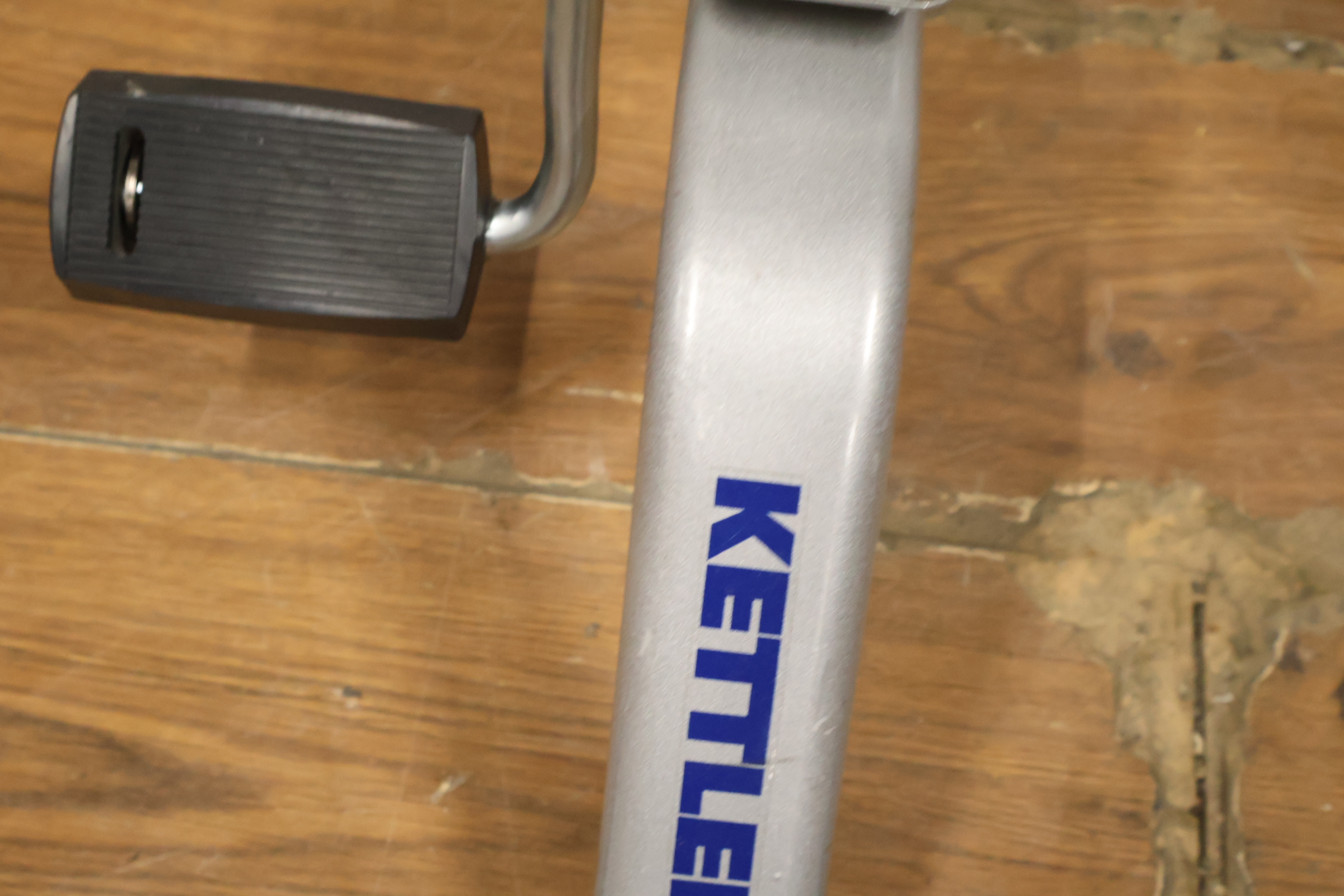 Fietstrainer, Benentrainer van Kettler – foto 9 – kavel bij GSD Auctions, Zoeterwoude