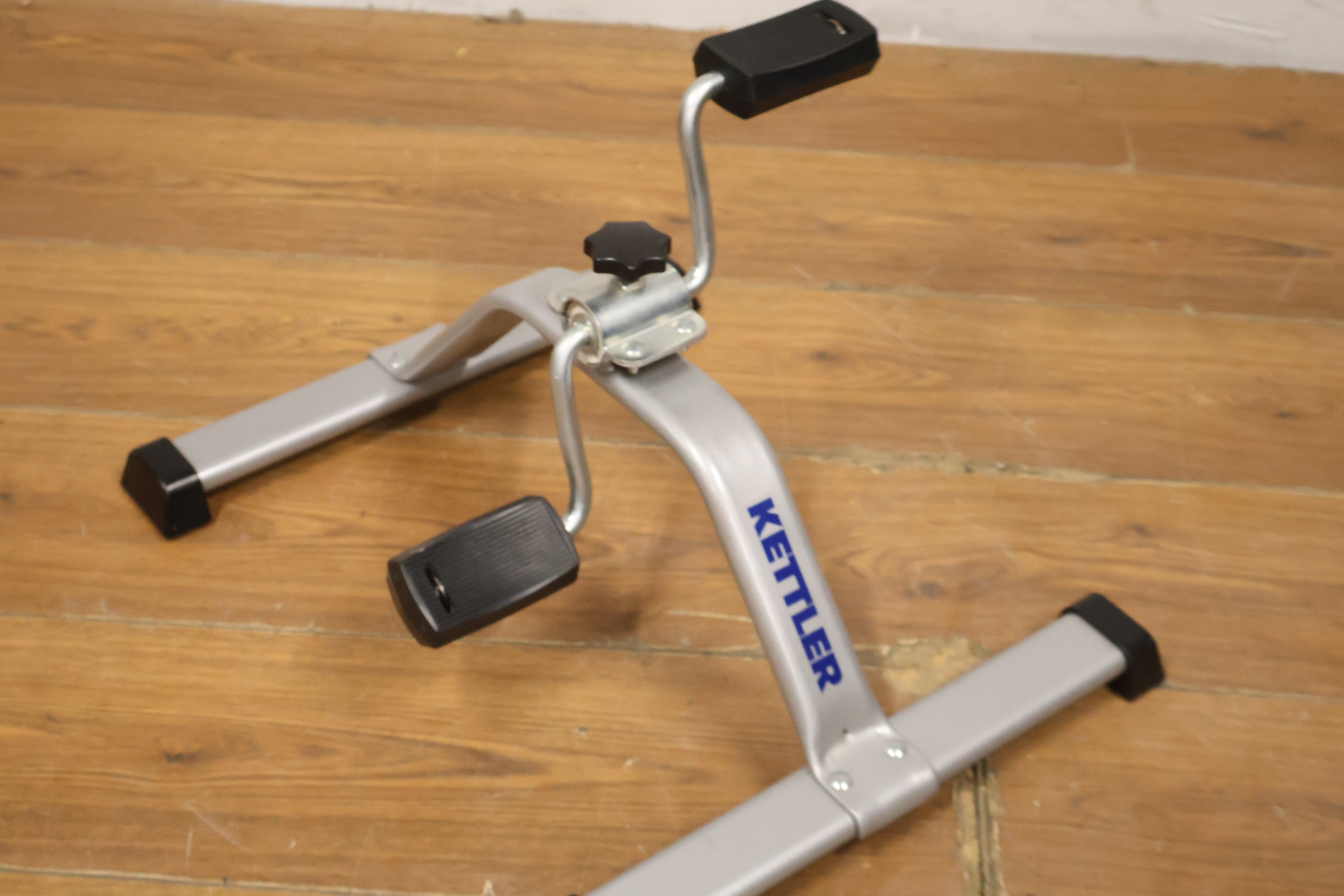 Fietstrainer, Benentrainer van Kettler – foto 10 – kavel bij GSD Auctions, Zoeterwoude