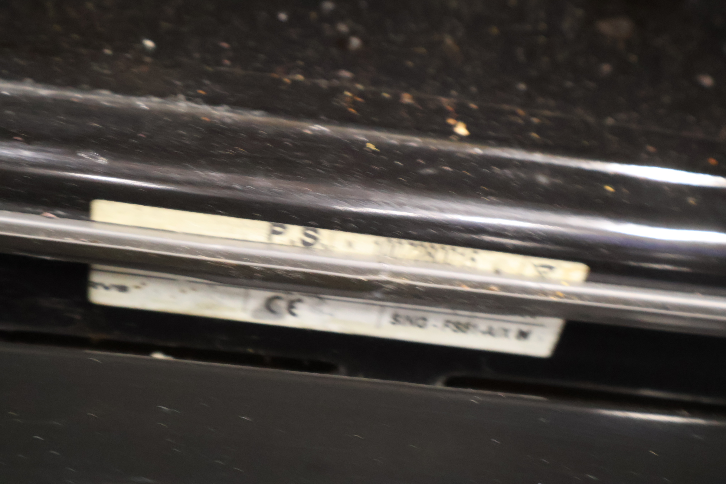 Inbouw elektrische oven – foto 13 – kavel bij GSD Auctions, Zoeterwoude