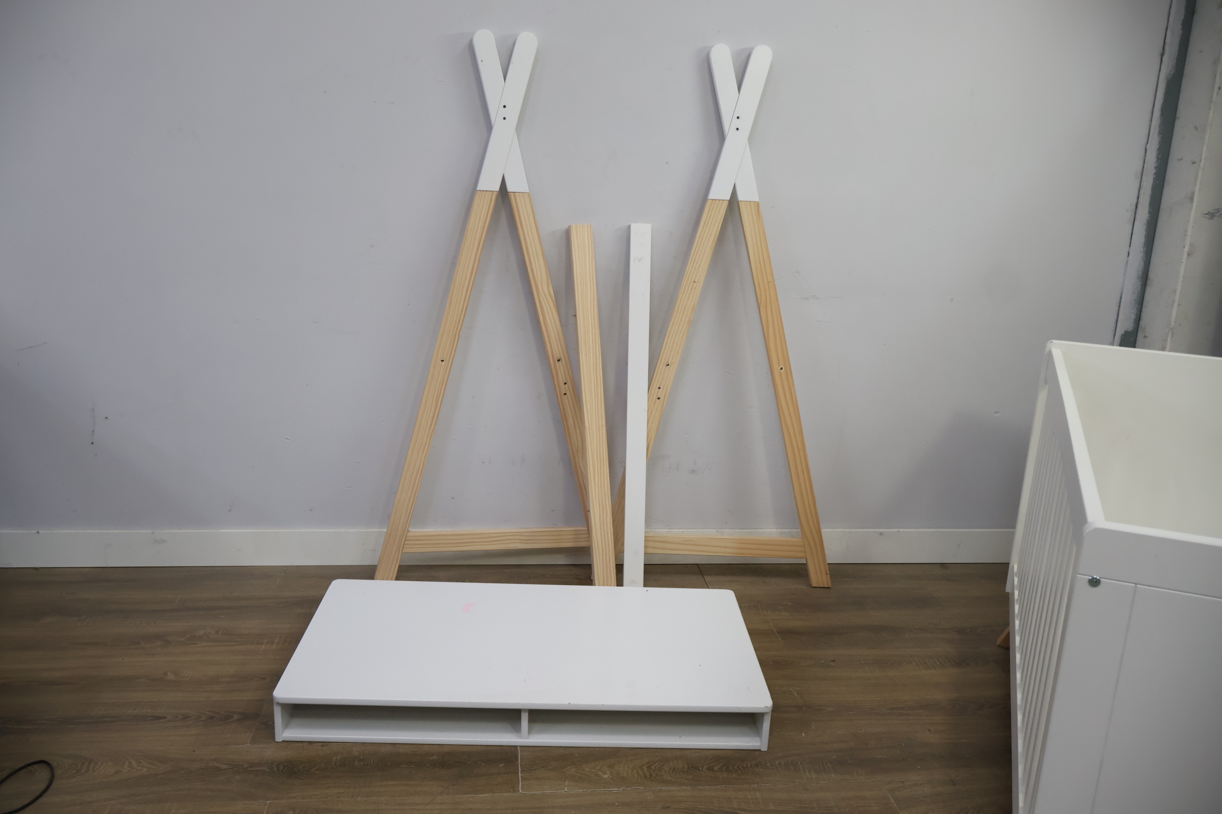 Ledikant met lattenbodem & Commode van Bopita – foto 15 – kavel bij GSD Auctions, Zoeterwoude