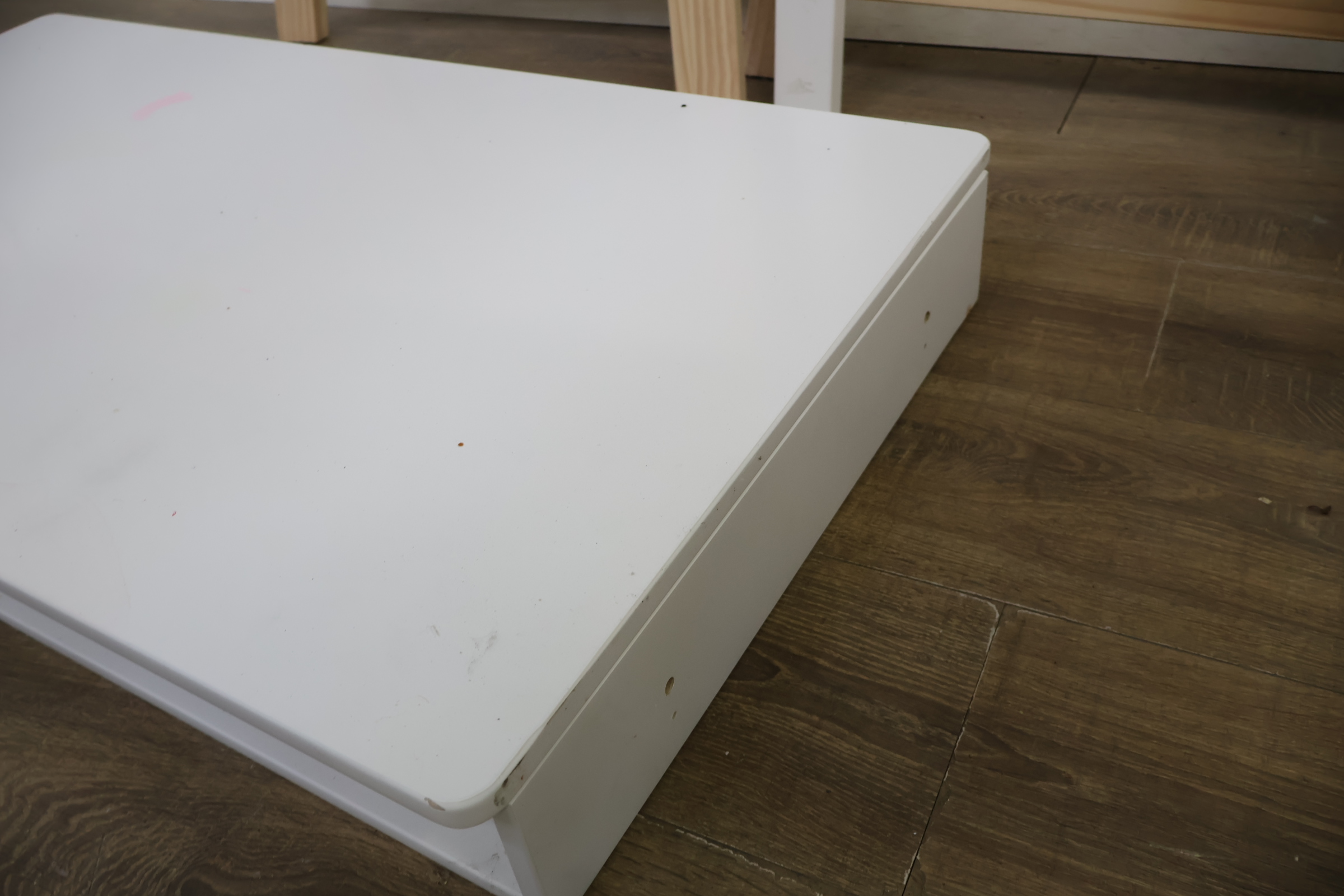 Ledikant met lattenbodem & Commode van Bopita – foto 22 – kavel bij GSD Auctions, Zoeterwoude