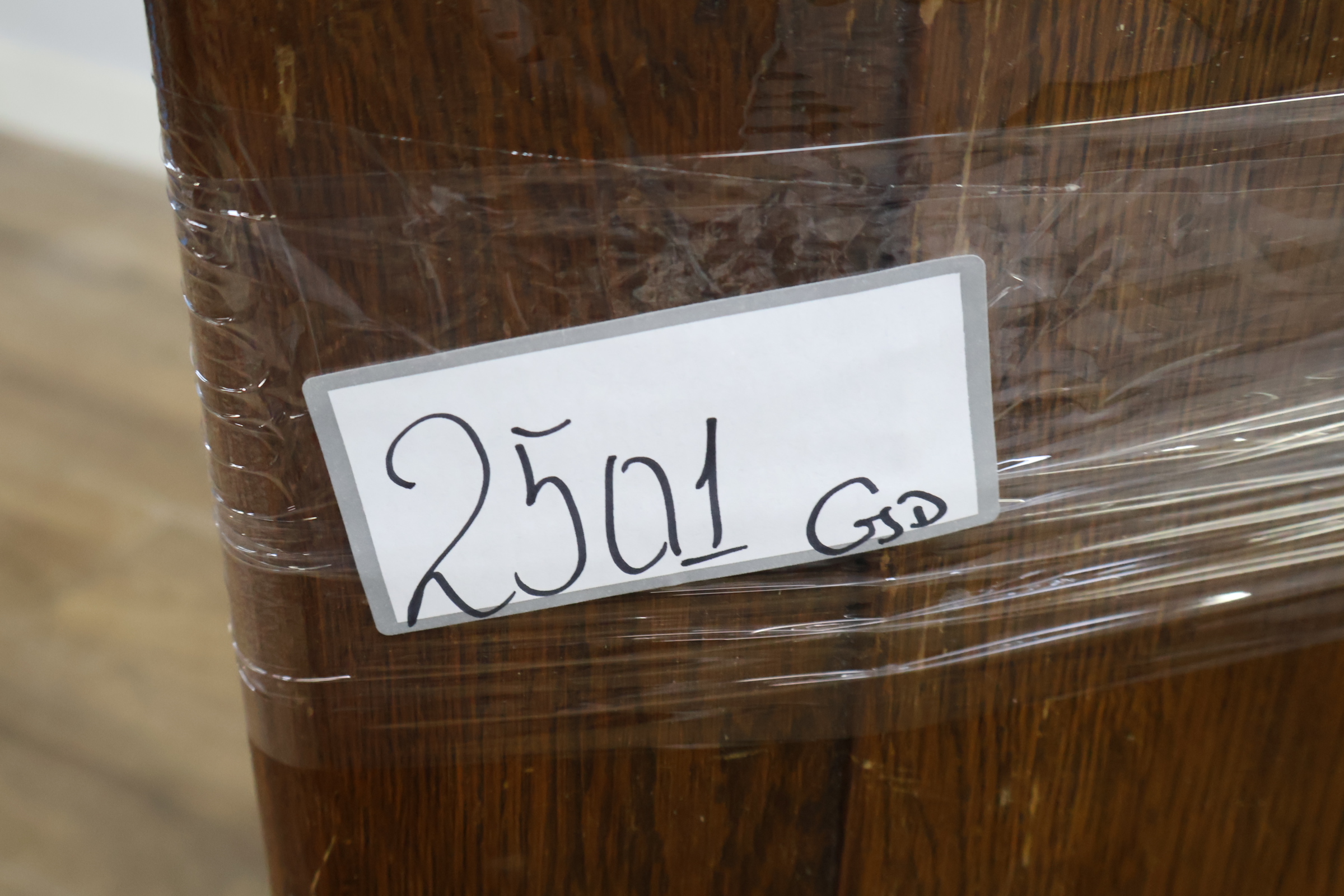 Eikenhouten dekenkist – foto 19 – kavel bij GSD Auctions, Zoeterwoude