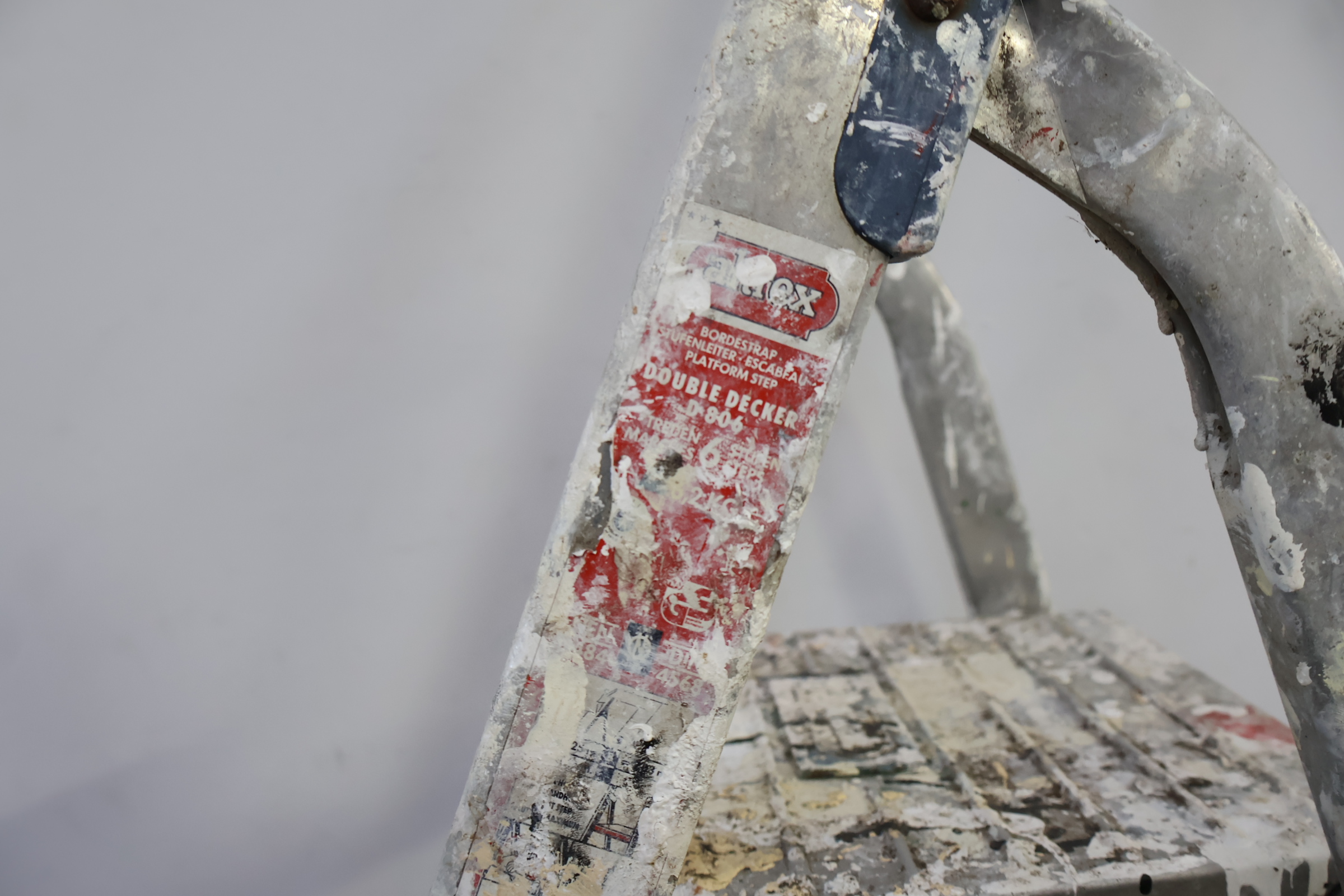 Altrex Aluminium trapladder met 6 treden – foto 9 – kavel bij GSD Auctions, Zoeterwoude