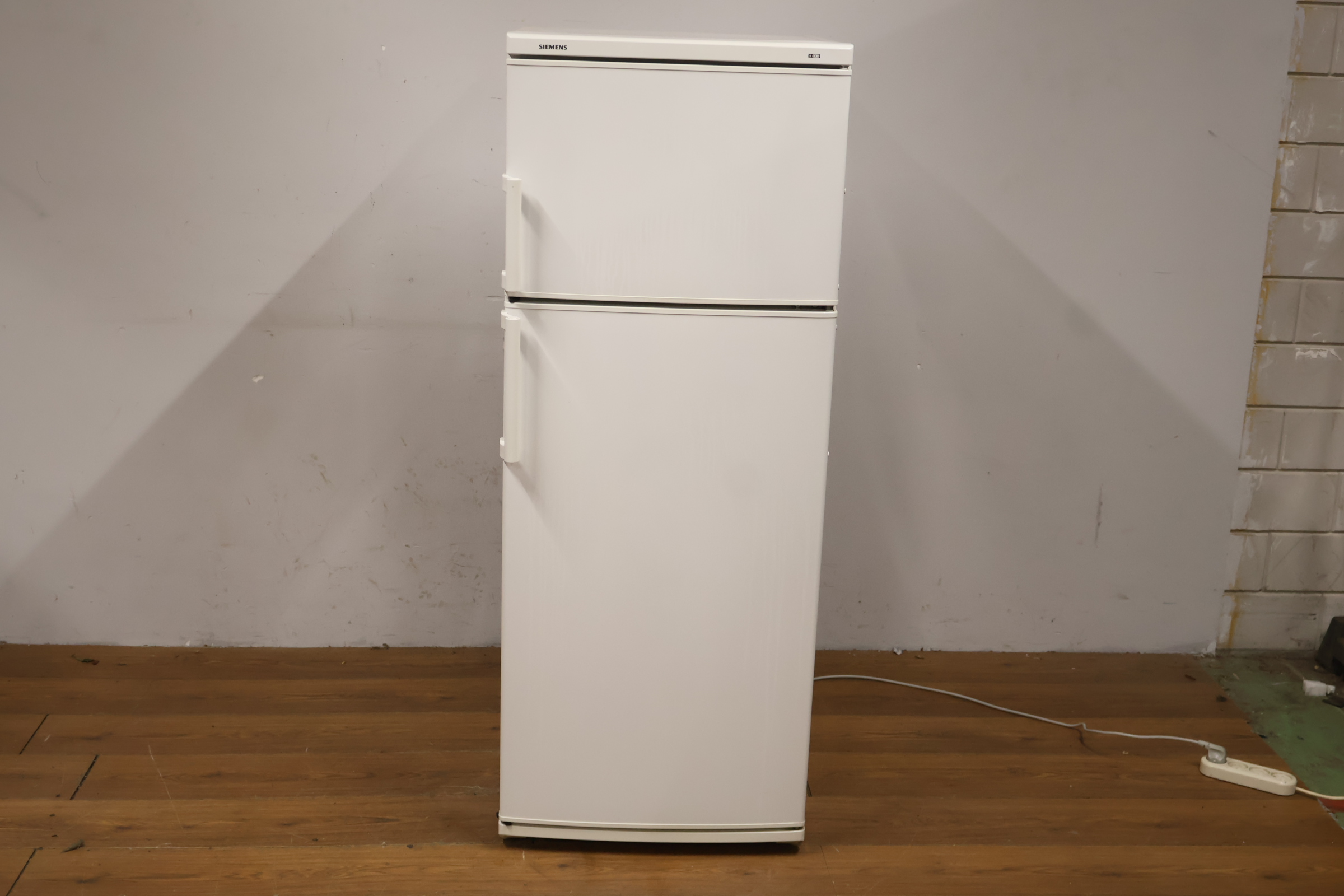 Siemens koelkast - Koelvriescombinatie – foto 16 – kavel bij GSD Auctions, Zoeterwoude