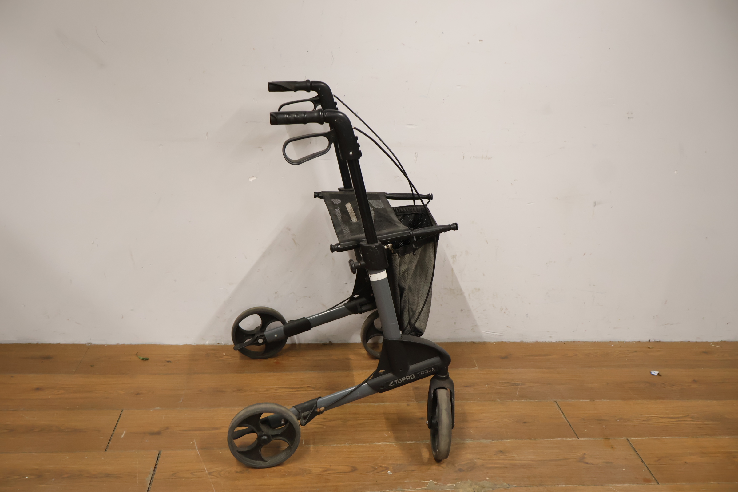 Topro Troja rollator – foto 4 – kavel bij GSD Auctions, Zoeterwoude