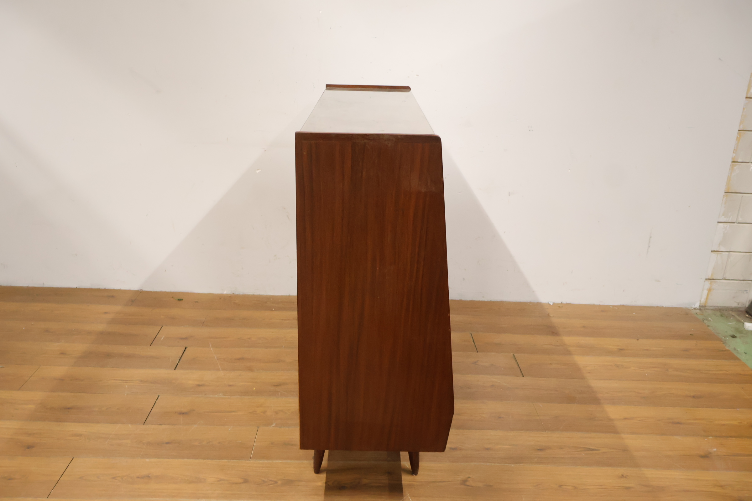 Vintage houten Dressoir, High Board - Jaren '60 – foto 4 – kavel bij GSD Auctions, Zoeterwoude
