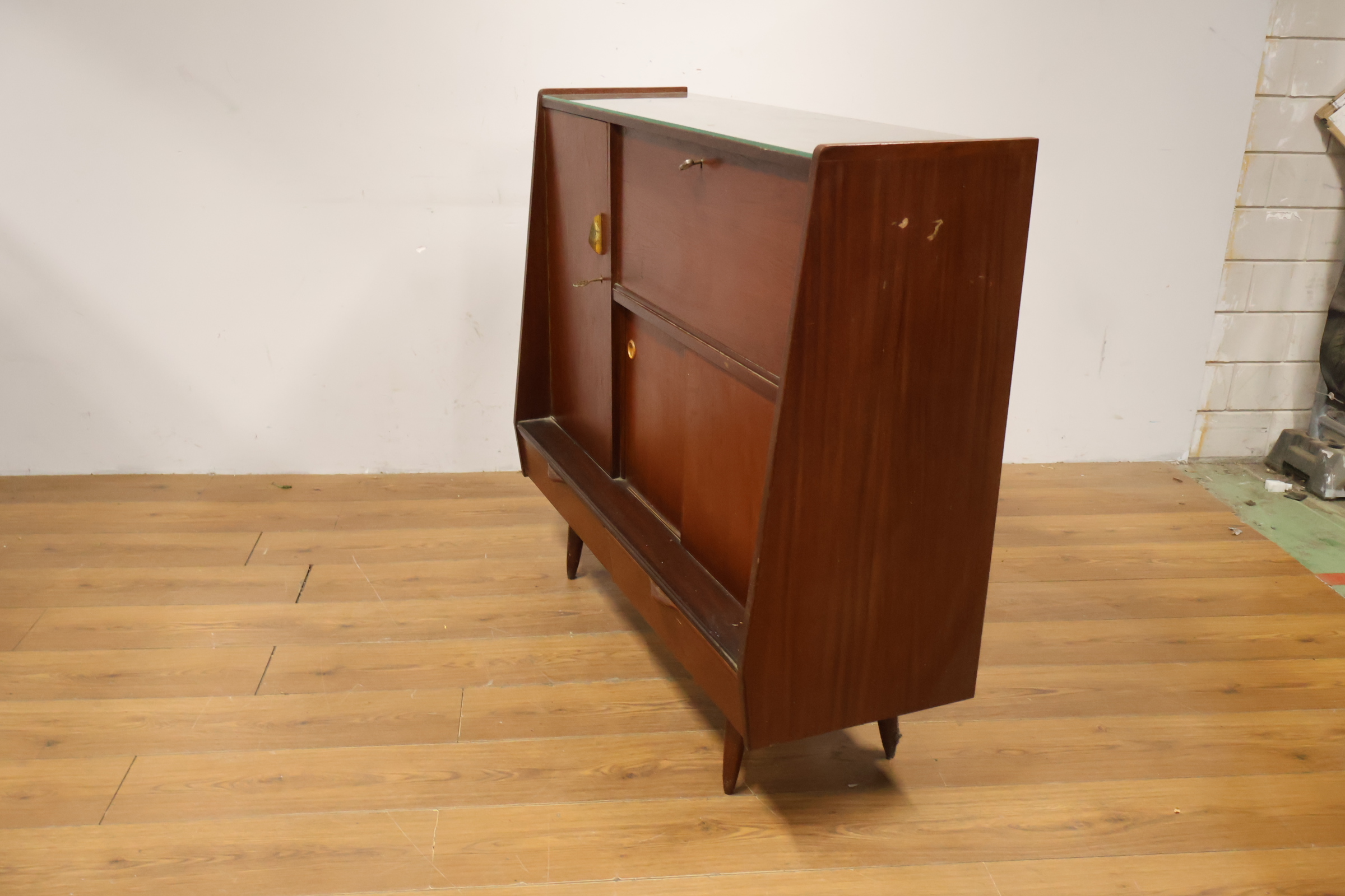 Vintage houten Dressoir, High Board - Jaren '60 – foto 10 – kavel bij GSD Auctions, Zoeterwoude