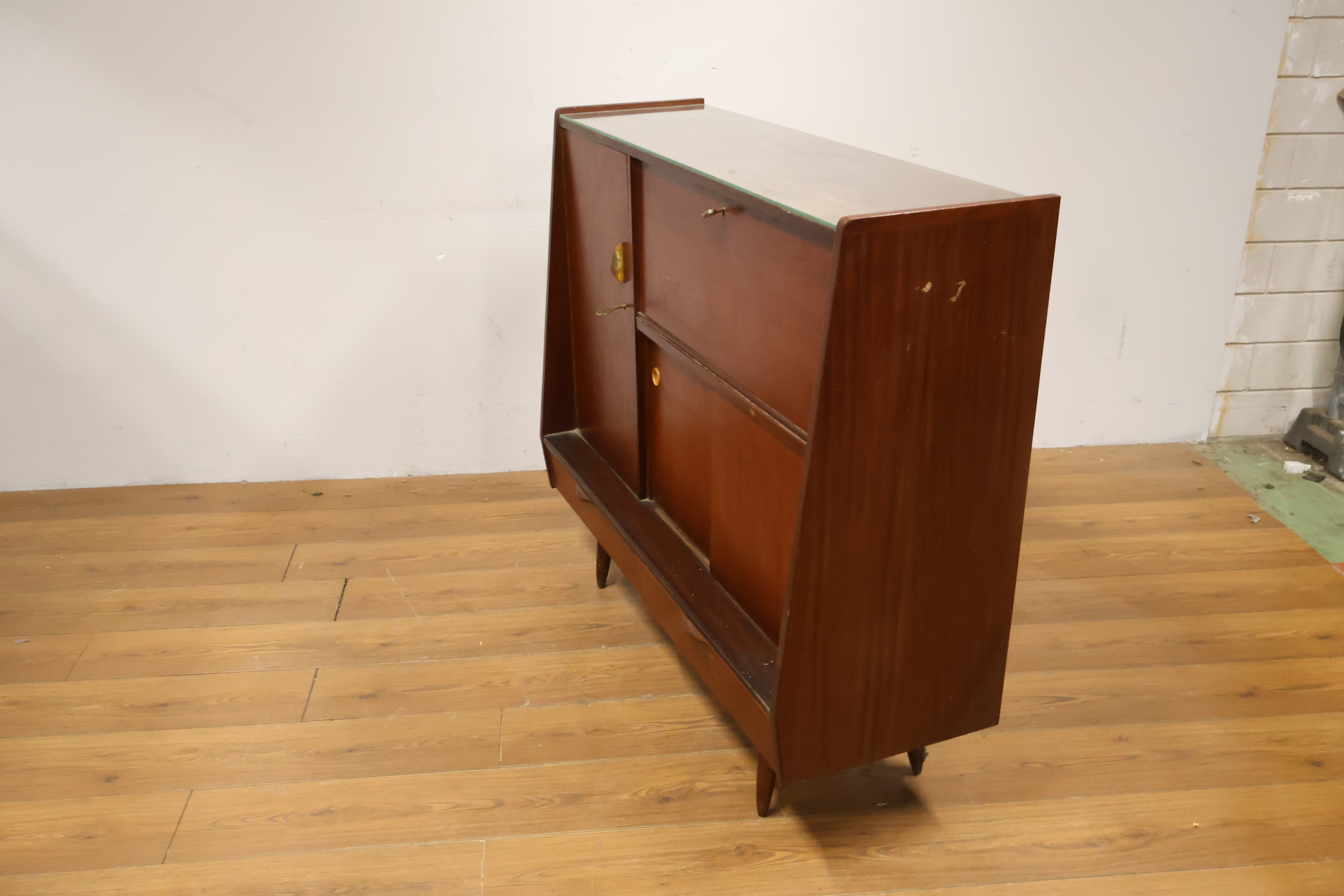 Vintage houten Dressoir, High Board - Jaren '60 – foto 11 – kavel bij GSD Auctions, Zoeterwoude