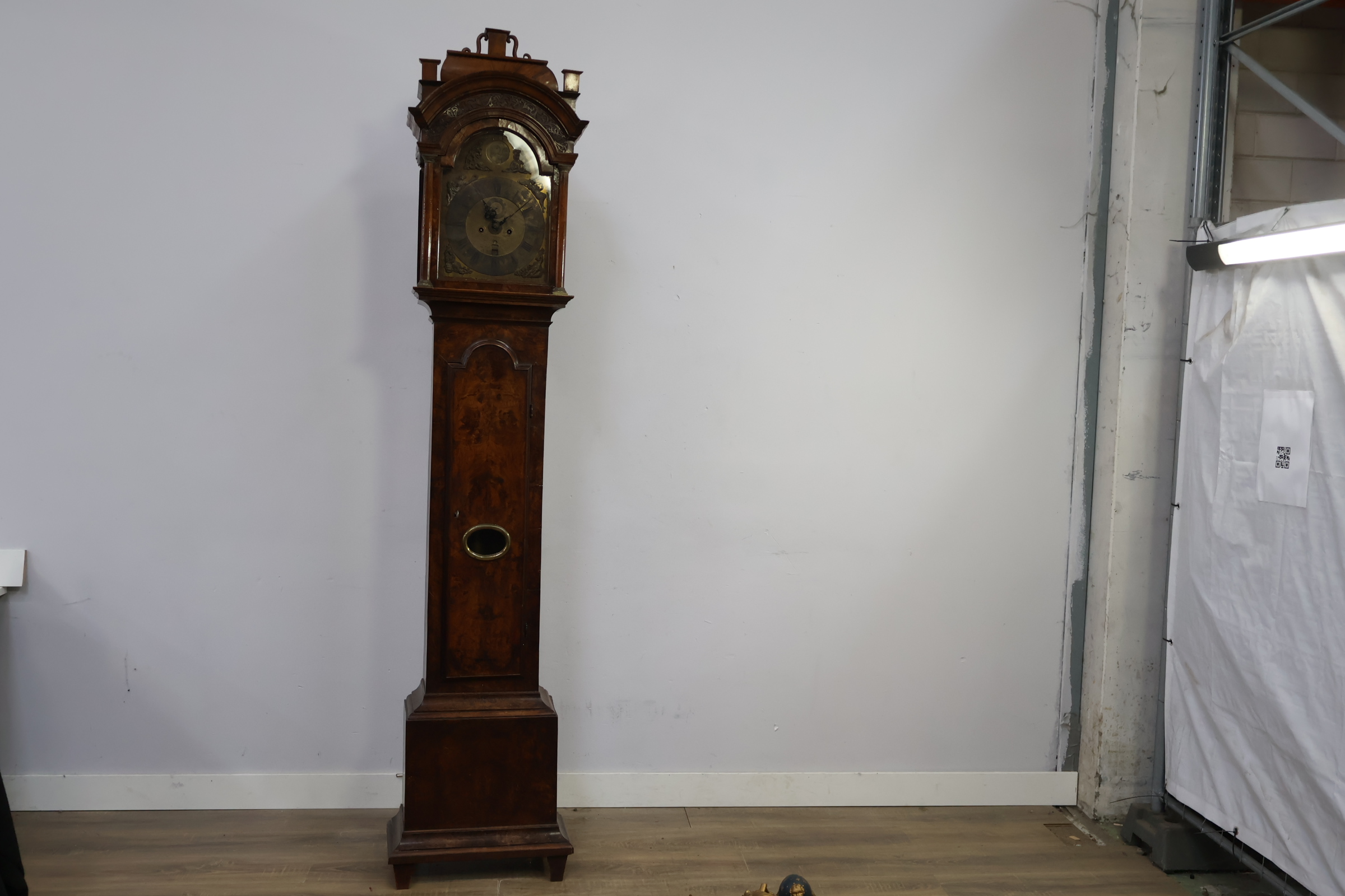 Antieke staande klok in houten kast - Comtoise Klok – foto 22 – kavel bij GSD Auctions, Zoeterwoude