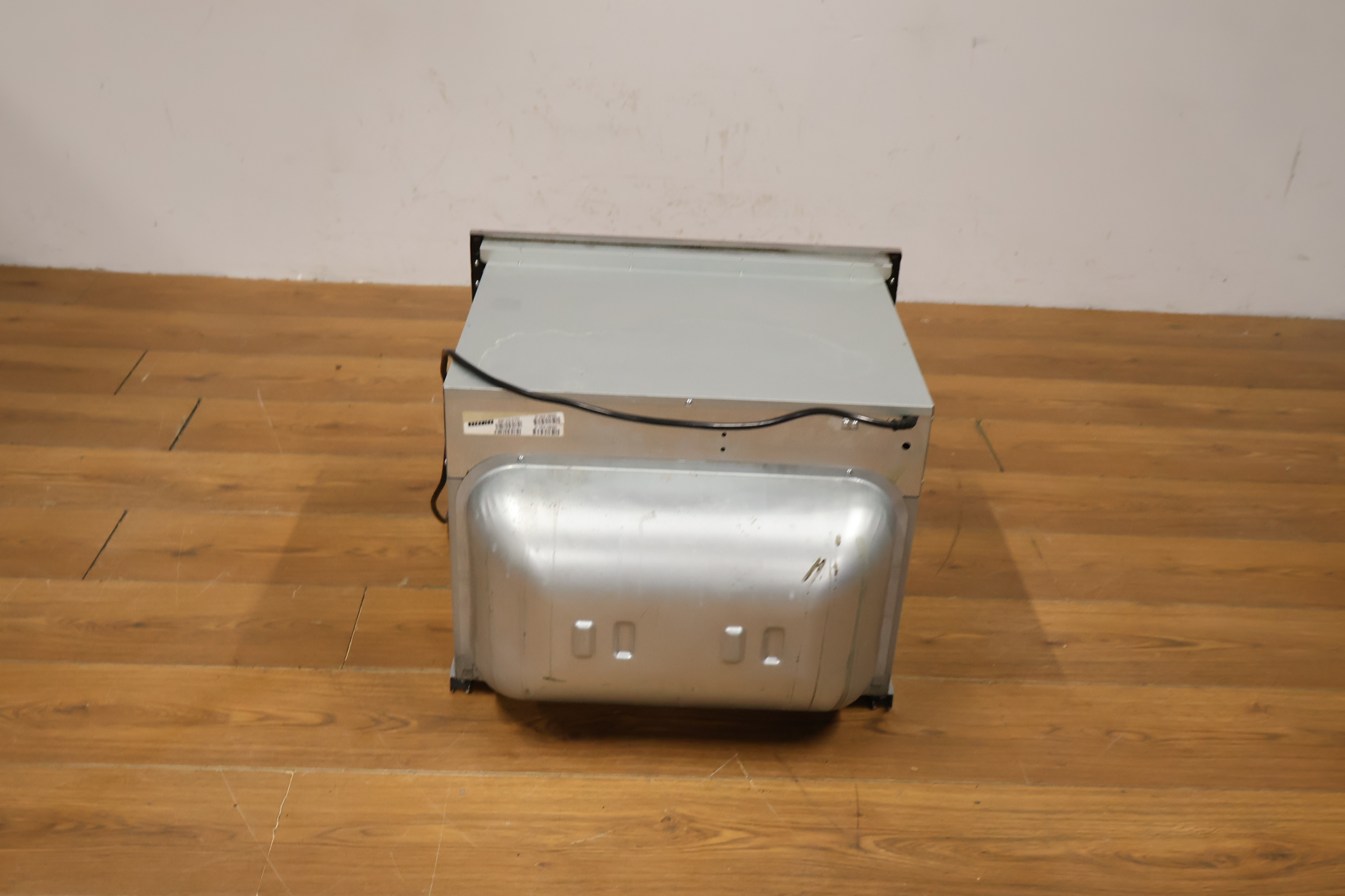 Whirlpool Inbouw combimagnetron – foto 5 – kavel bij GSD Auctions, Zoeterwoude