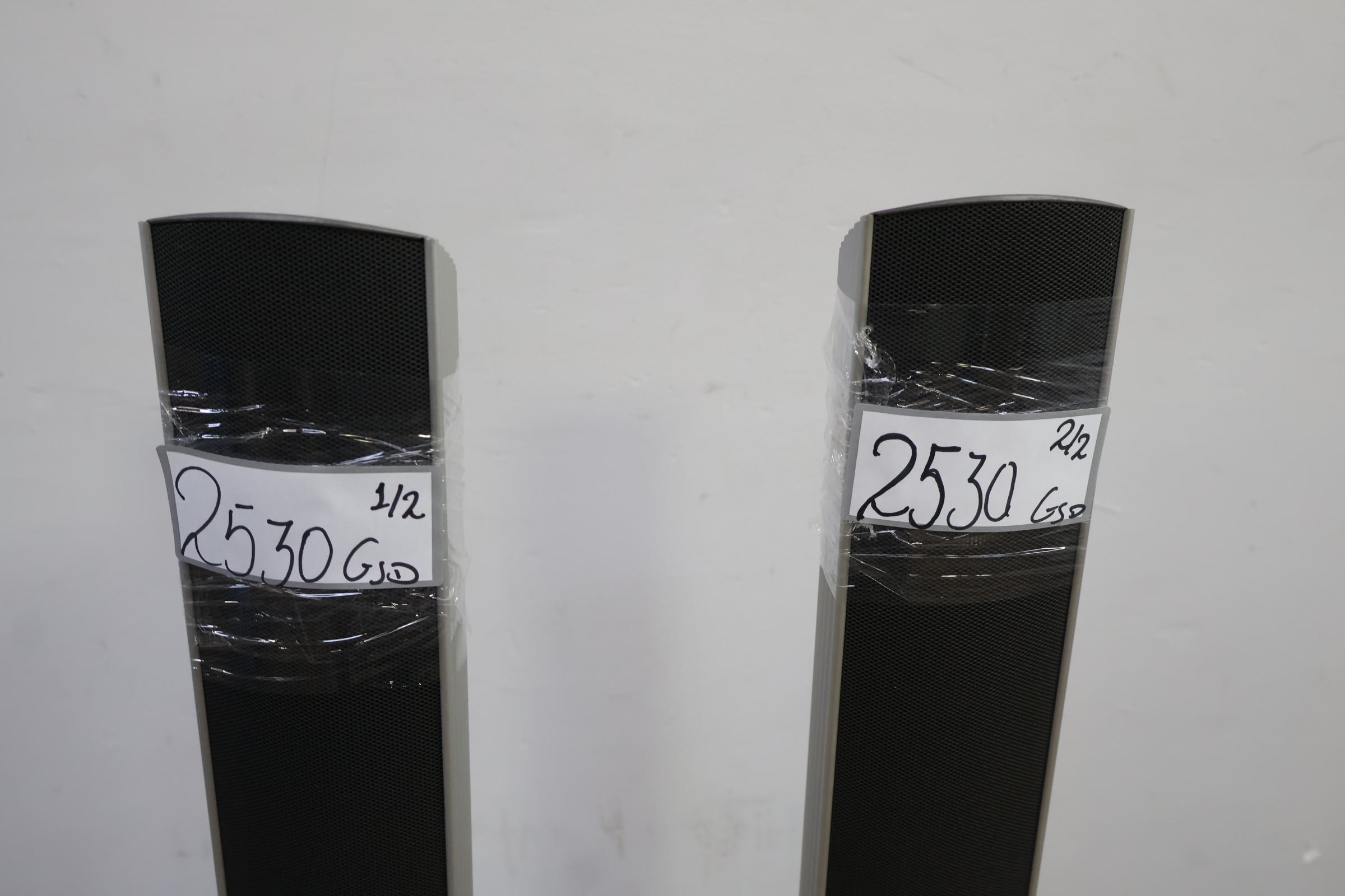 Set van twee Ceratec luidspekers – foto 12 – kavel bij GSD Auctions, Zoeterwoude