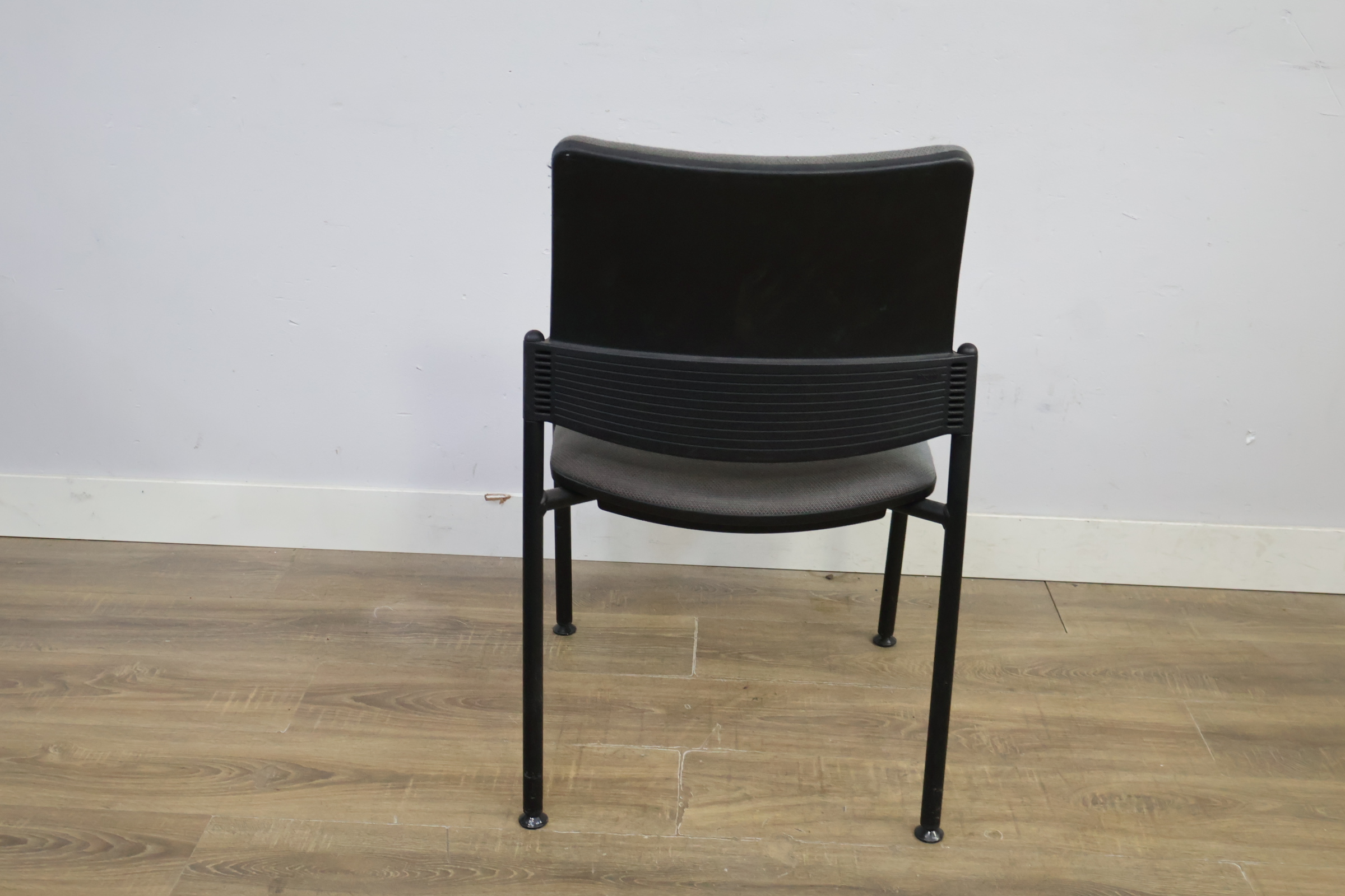 Interstuhl Stoel – foto 5 – kavel bij GSD Auctions, Zoeterwoude