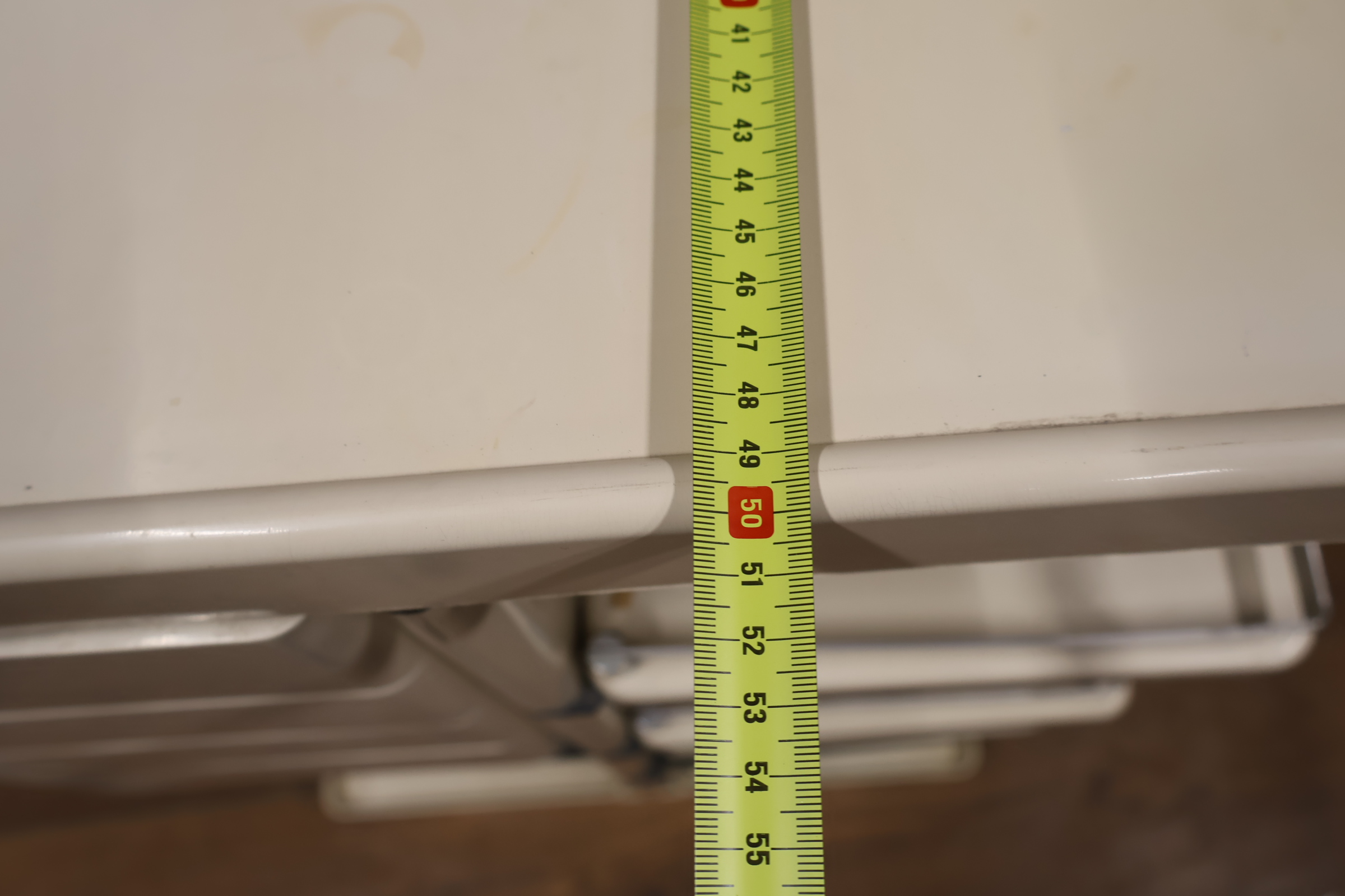 Vintage iGuzzini opbergtrolley – foto 19 – kavel bij GSD Auctions, Zoeterwoude