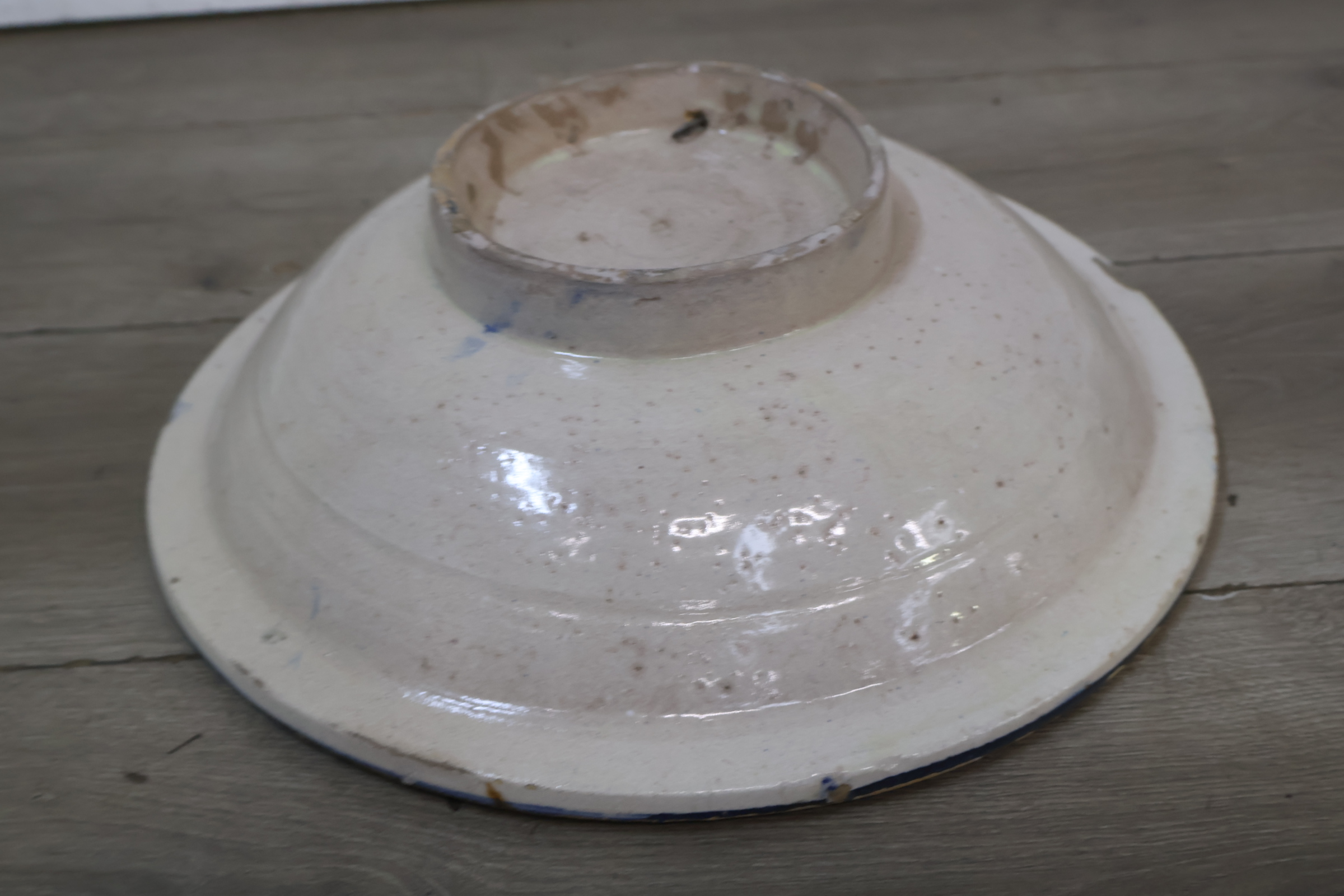 Decoratieve blauw-witte keramische schaal – foto 15 – kavel bij GSD Auctions, Zoeterwoude