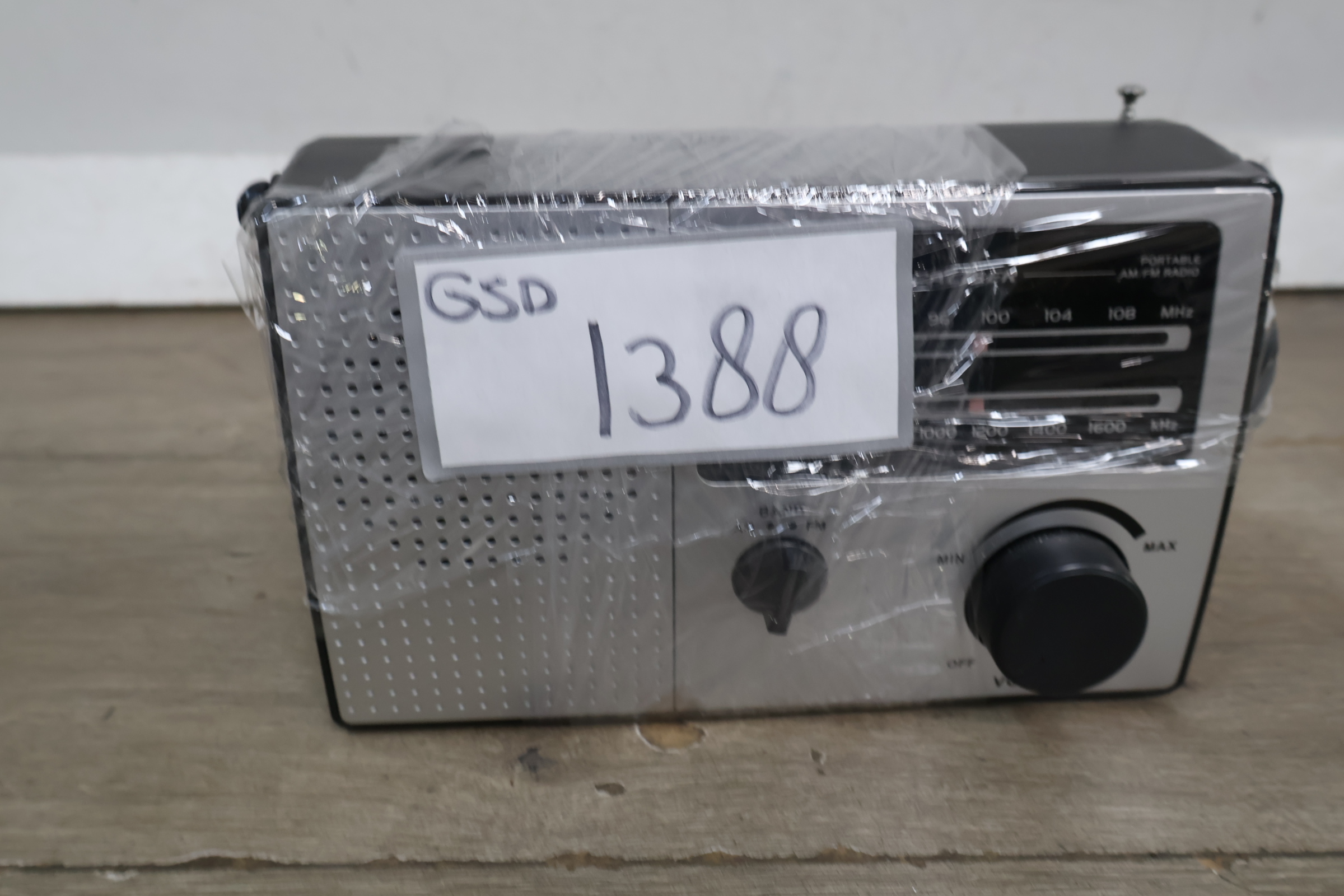 Caliber radio – foto 20 – kavel bij GSD Auctions, Zoeterwoude
