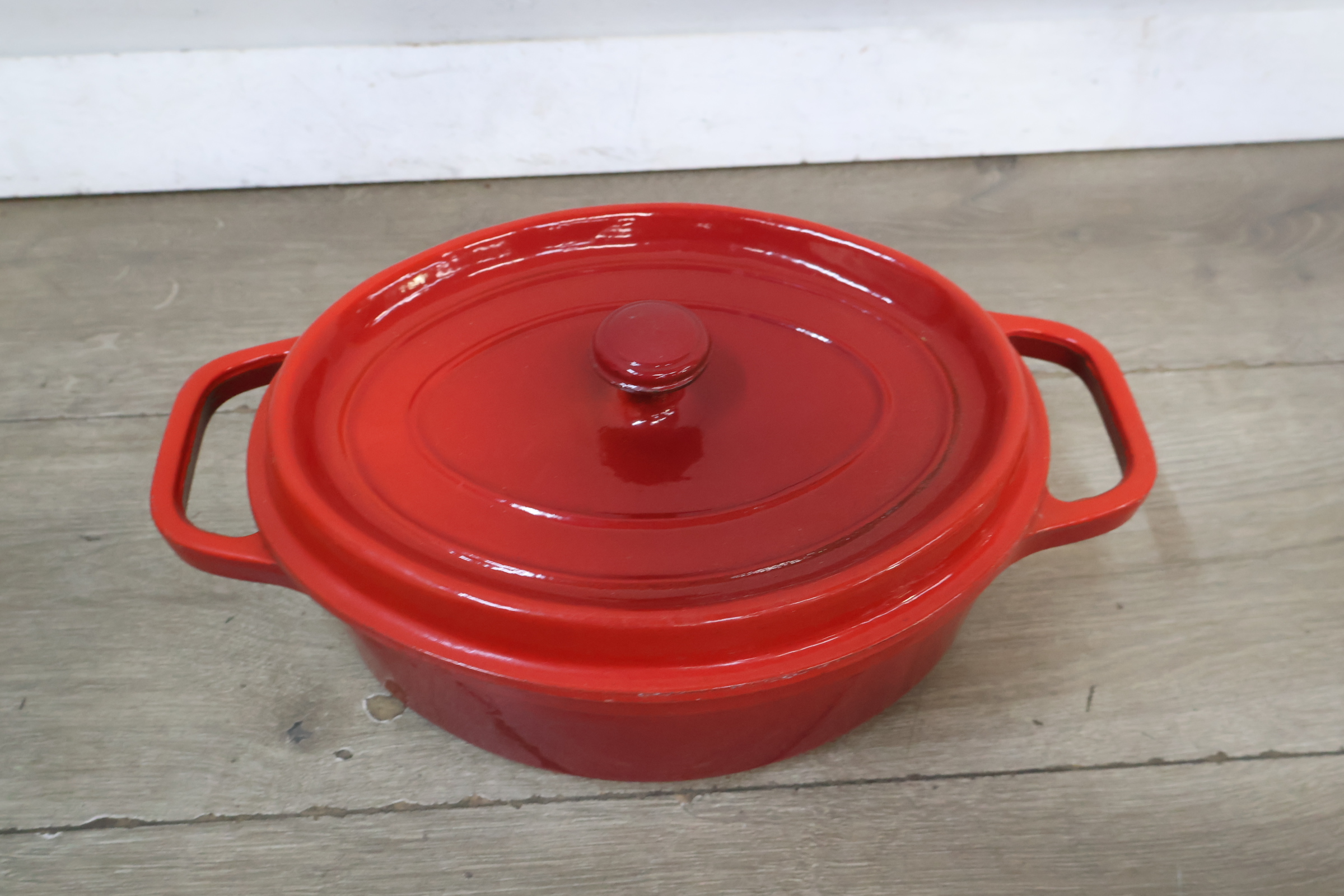 Geëmailleerde gietijzeren braadpan – foto 6 – kavel bij GSD Auctions, Zoeterwoude
