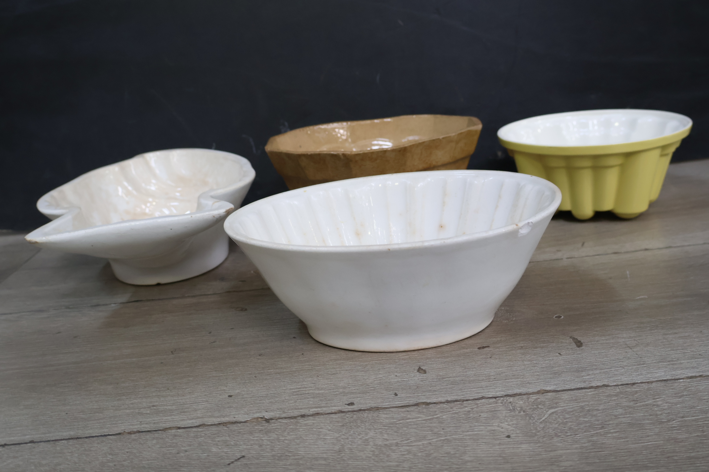 Set van 4 vintage puddingvormen – foto 4 – kavel bij GSD Auctions, Zoeterwoude
