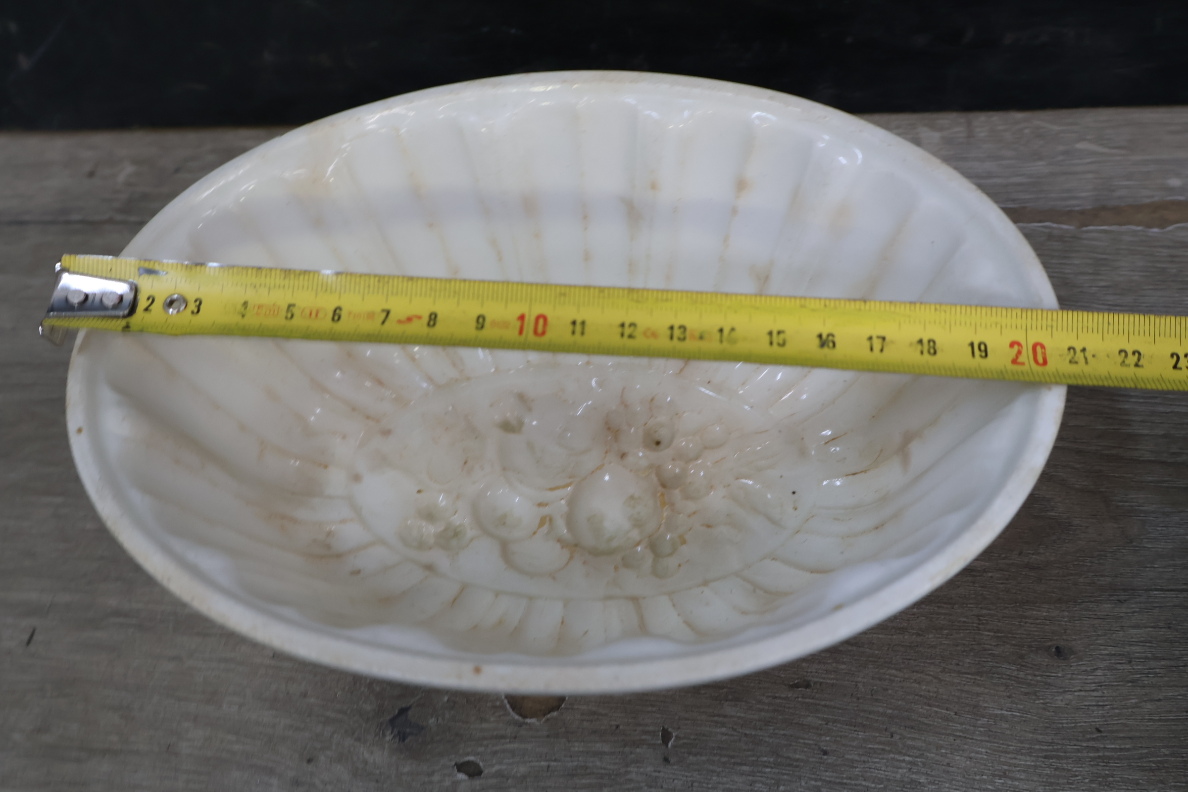 Set van 4 vintage puddingvormen – foto 19 – kavel bij GSD Auctions, Zoeterwoude