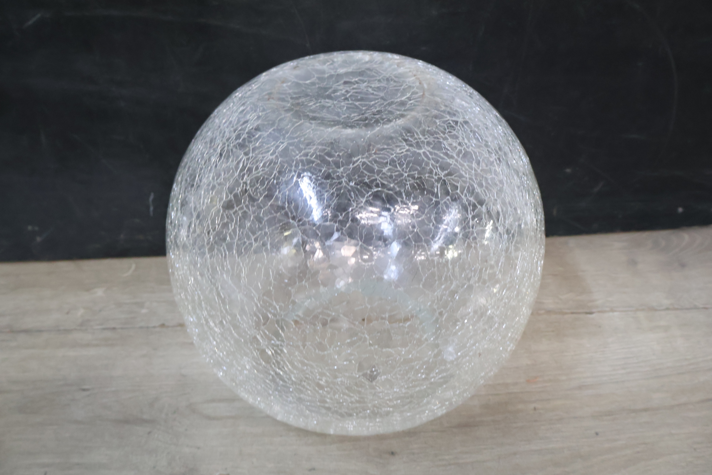 Transparante glazen vaas met craquelé effect – foto 13 – kavel bij GSD Auctions, Zoeterwoude