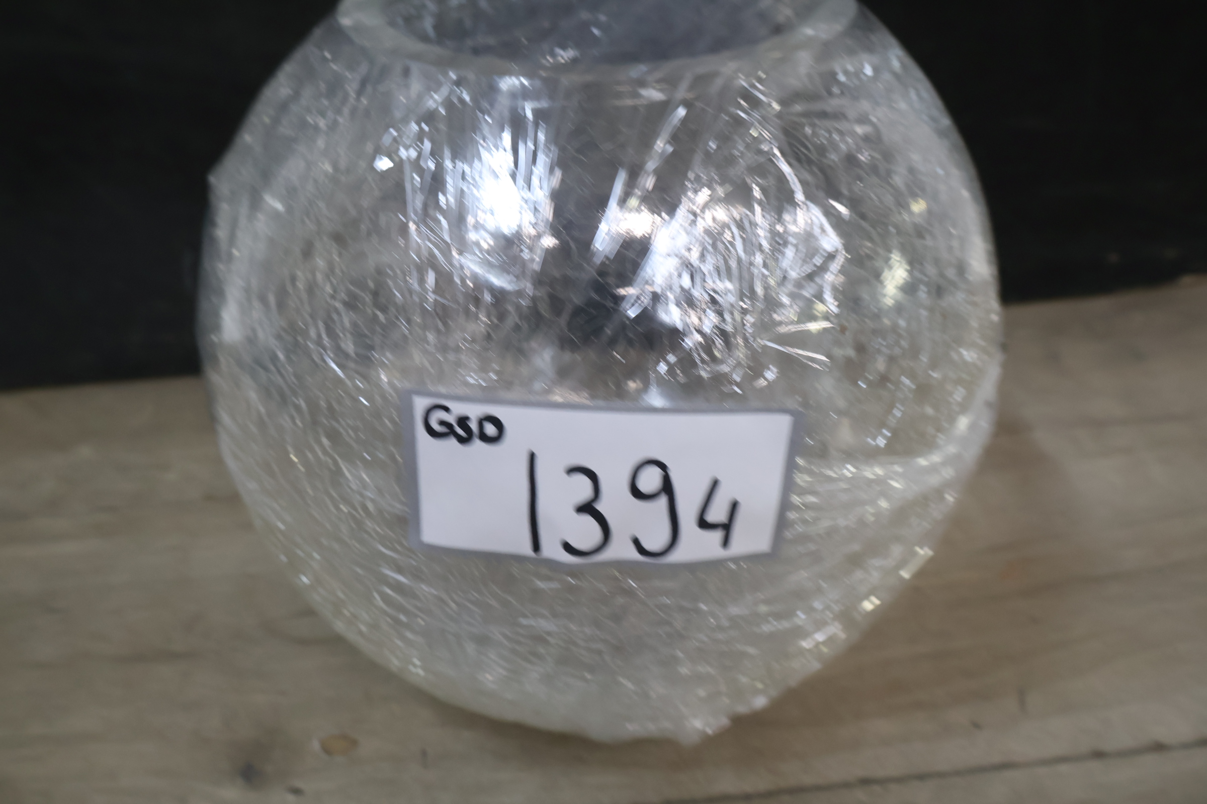 Transparante glazen vaas met craquelé effect – foto 19 – kavel bij GSD Auctions, Zoeterwoude