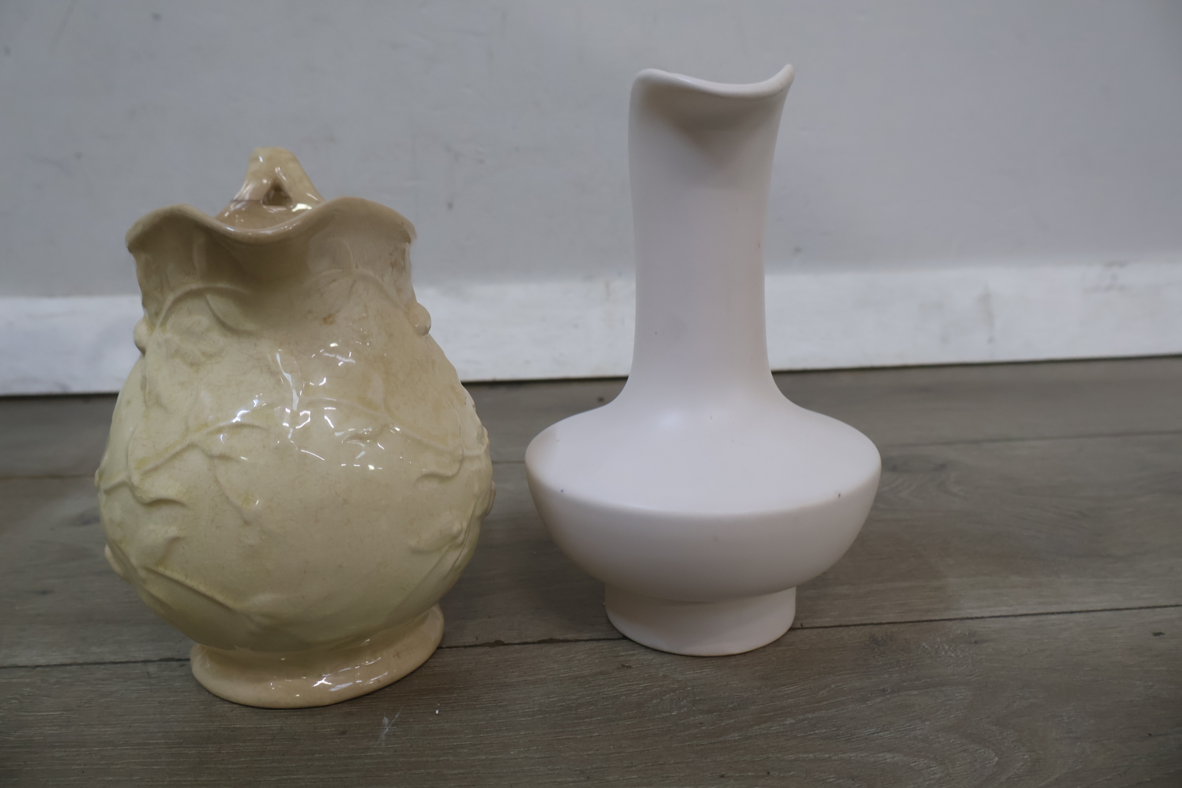 Set van vijf keramische kannen – foto 7 – kavel bij GSD Auctions, Zoeterwoude