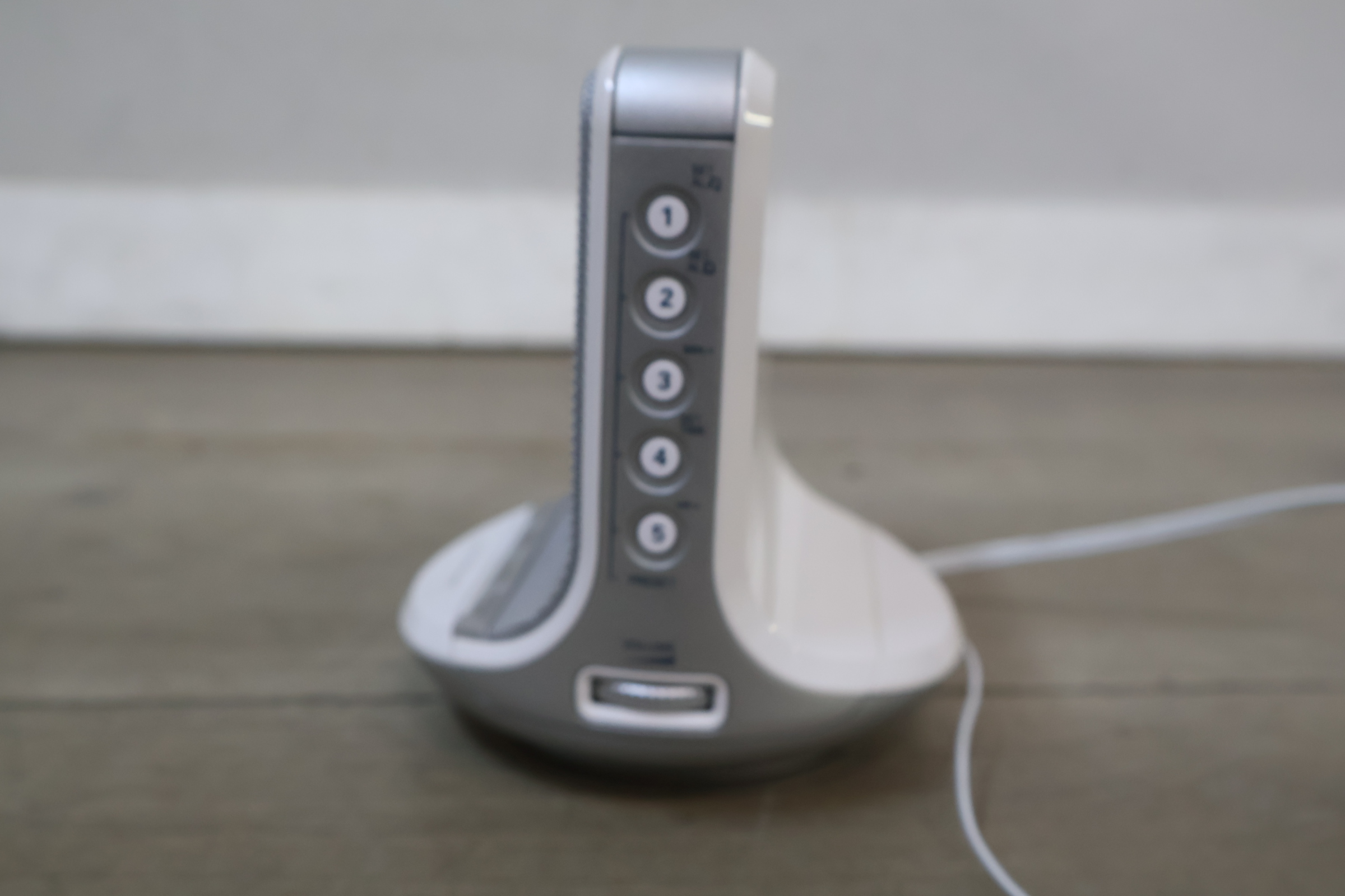 Philips Clock Radio AJ100 – foto 13 – kavel bij GSD Auctions, Zoeterwoude
